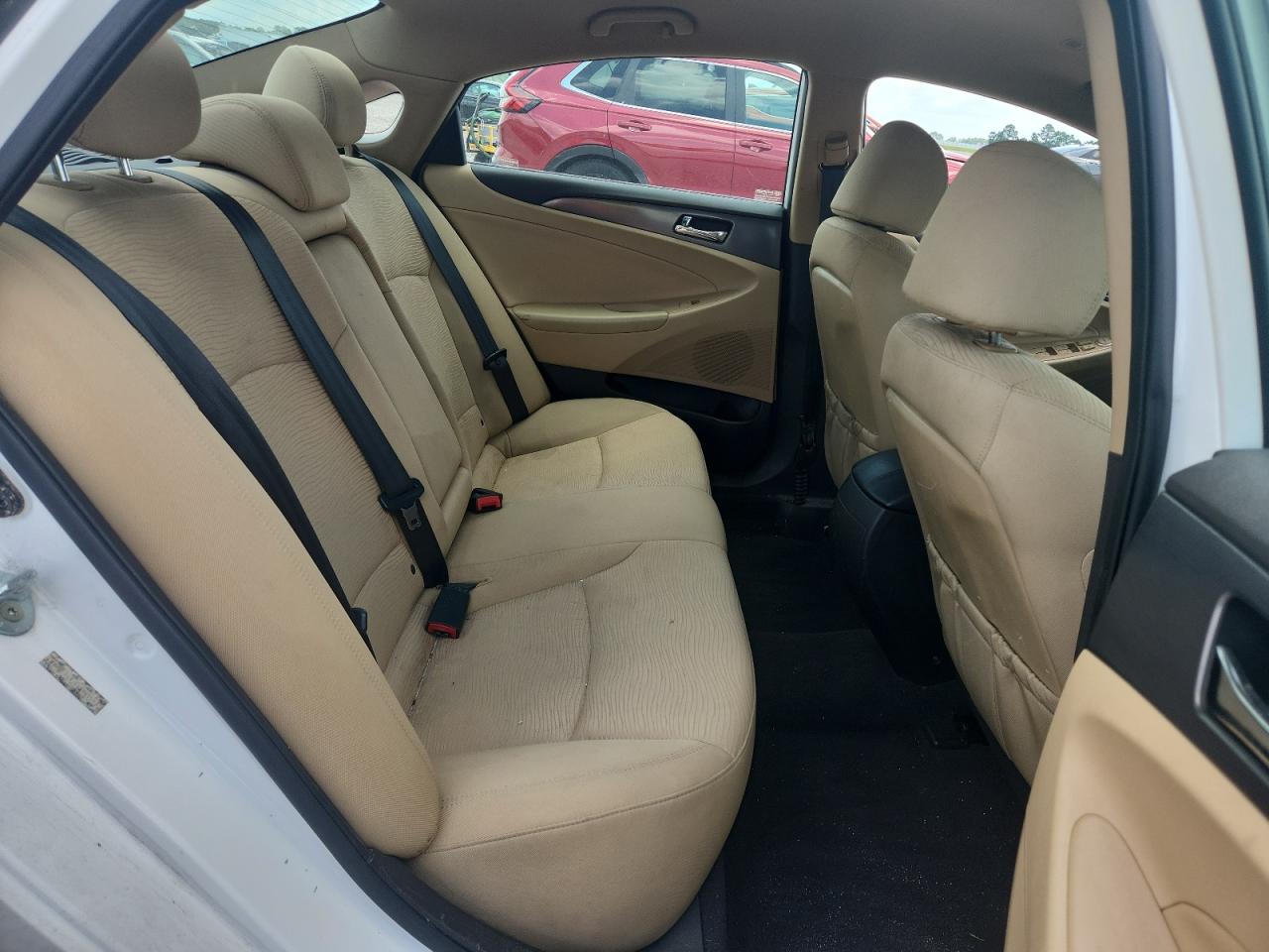 2015 Hyundai Sonata Hybrid Base White vin: KMHEC4A42FA134559