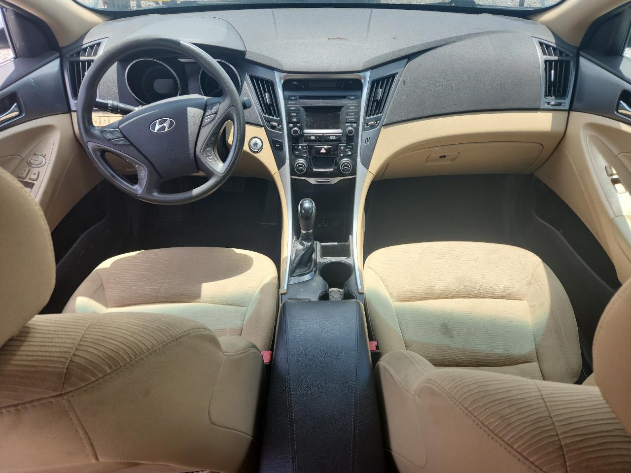2015 Hyundai Sonata Hybrid Base White vin: KMHEC4A42FA134559