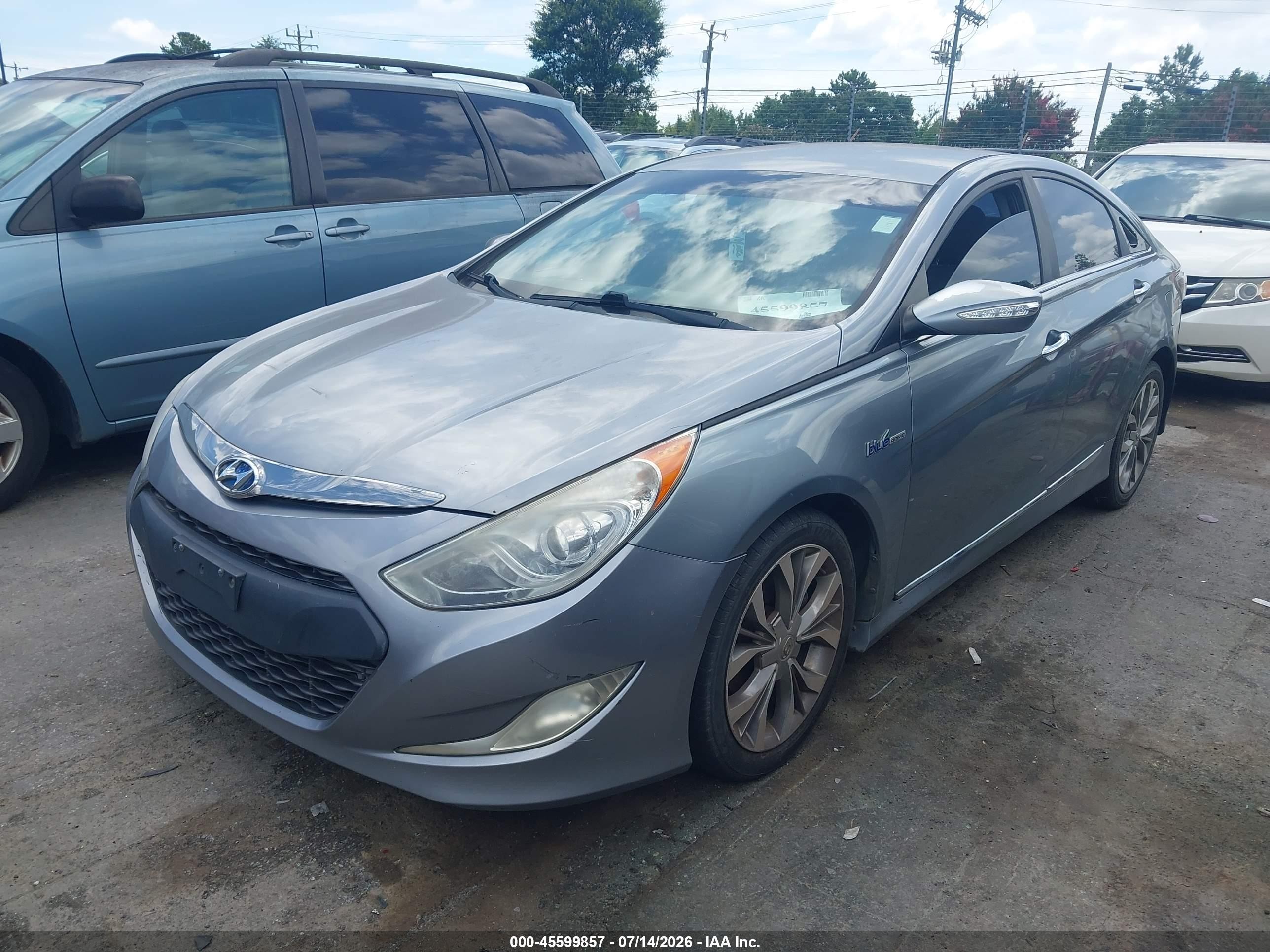 2015 Hyundai Sonata Hybrid Серебряный vin: KMHEC4A42FA137459
