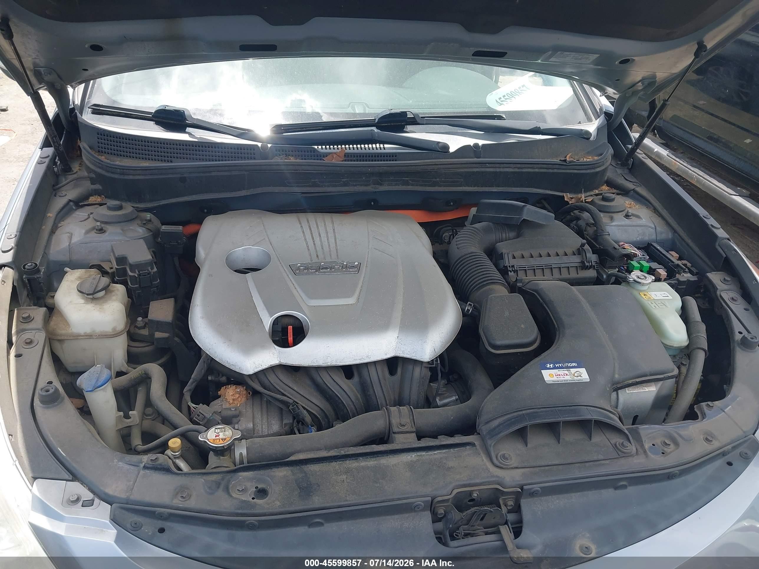 2015 Hyundai Sonata Hybrid Серебряный vin: KMHEC4A42FA137459