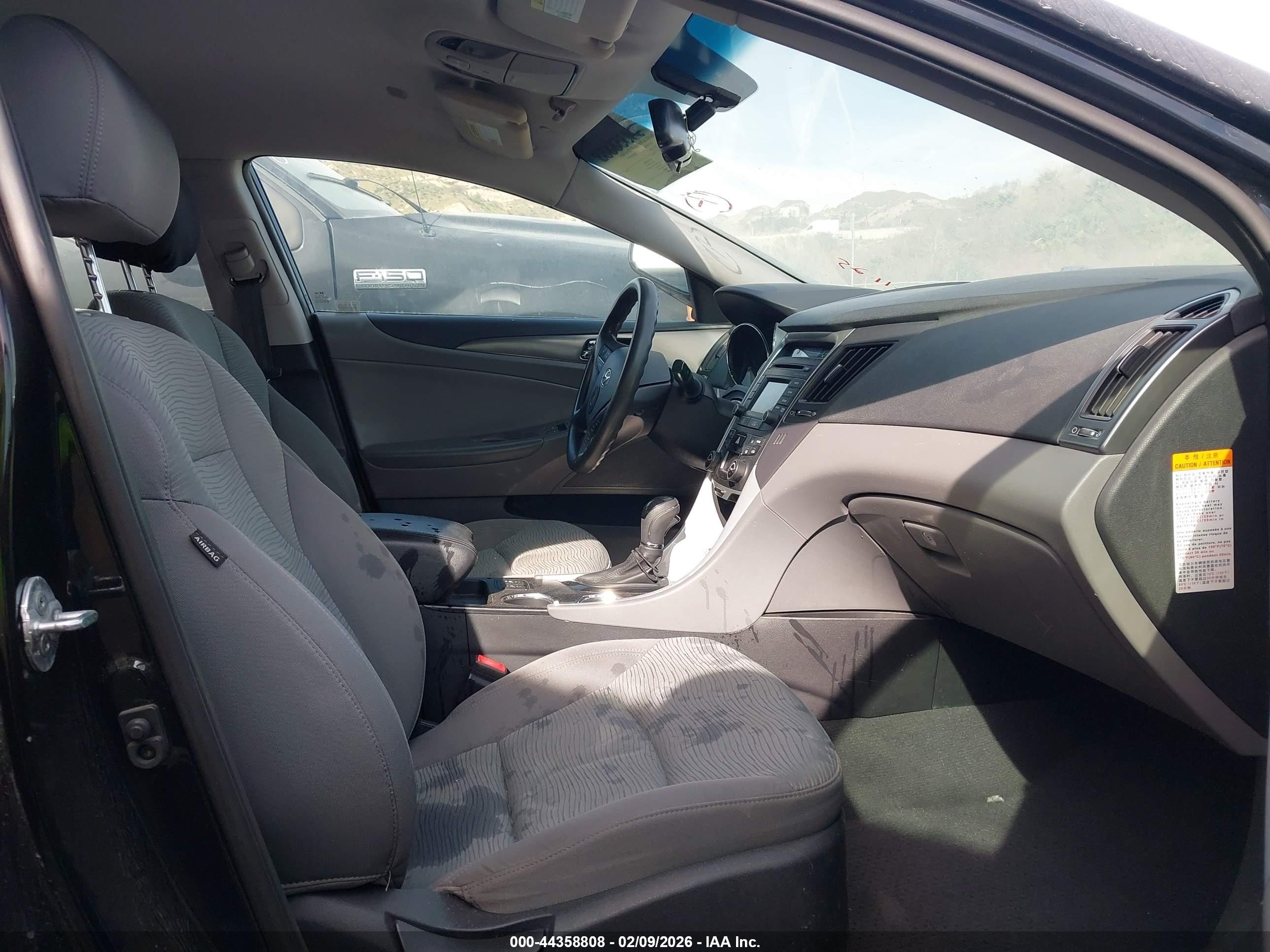 2015 Hyundai Sonata Hybrid   Black vin: KMHEC4A42FA138594