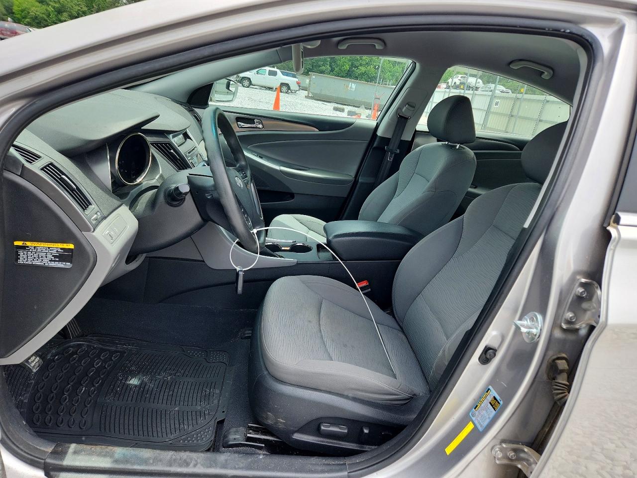 2011 Hyundai Sonata Hybrid Silver vin: KMHEC4A43BA004445