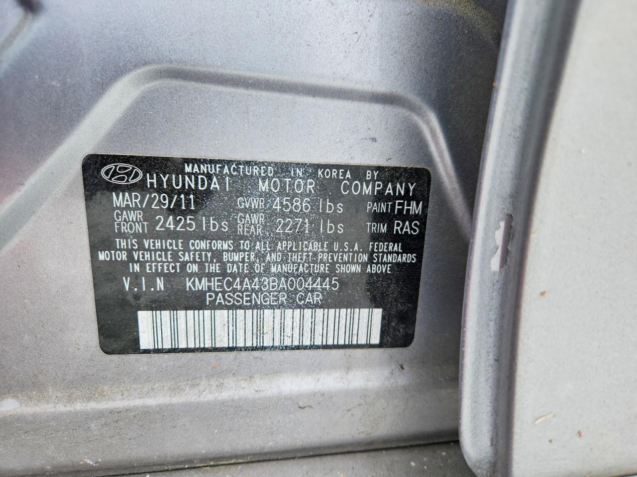 2011 Hyundai Sonata Hybrid Silver vin: KMHEC4A43BA004445