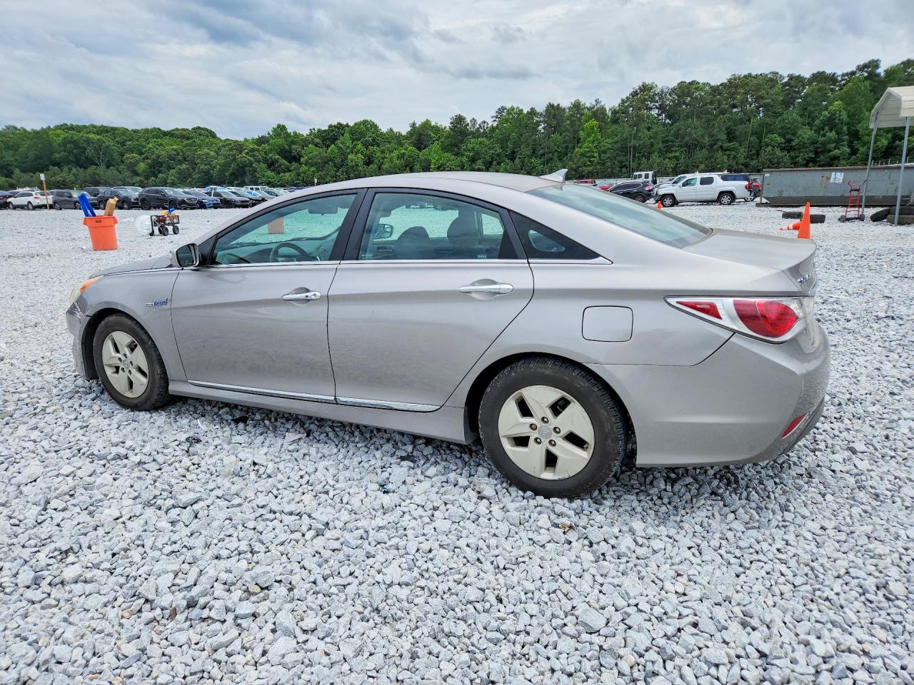 2011 Hyundai Sonata Hybrid Silver vin: KMHEC4A43BA004445