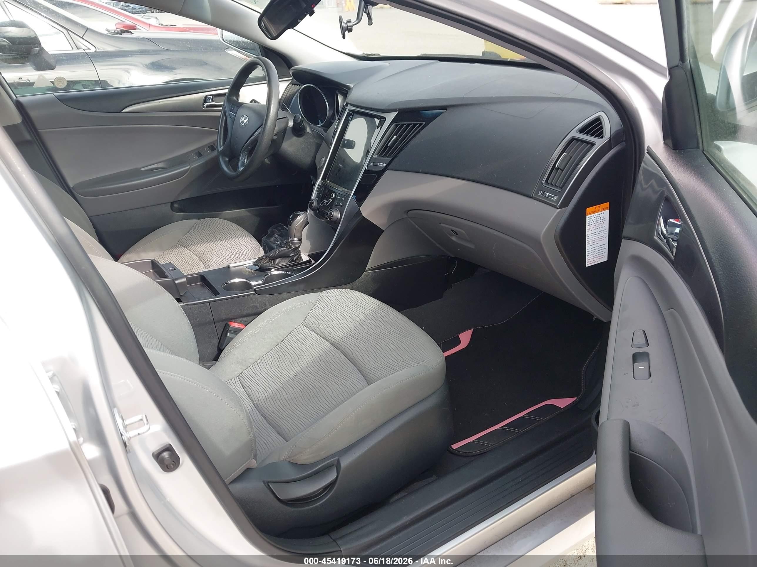 2012 Hyundai Sonata Hybrid   Gray vin: KMHEC4A43CA024521