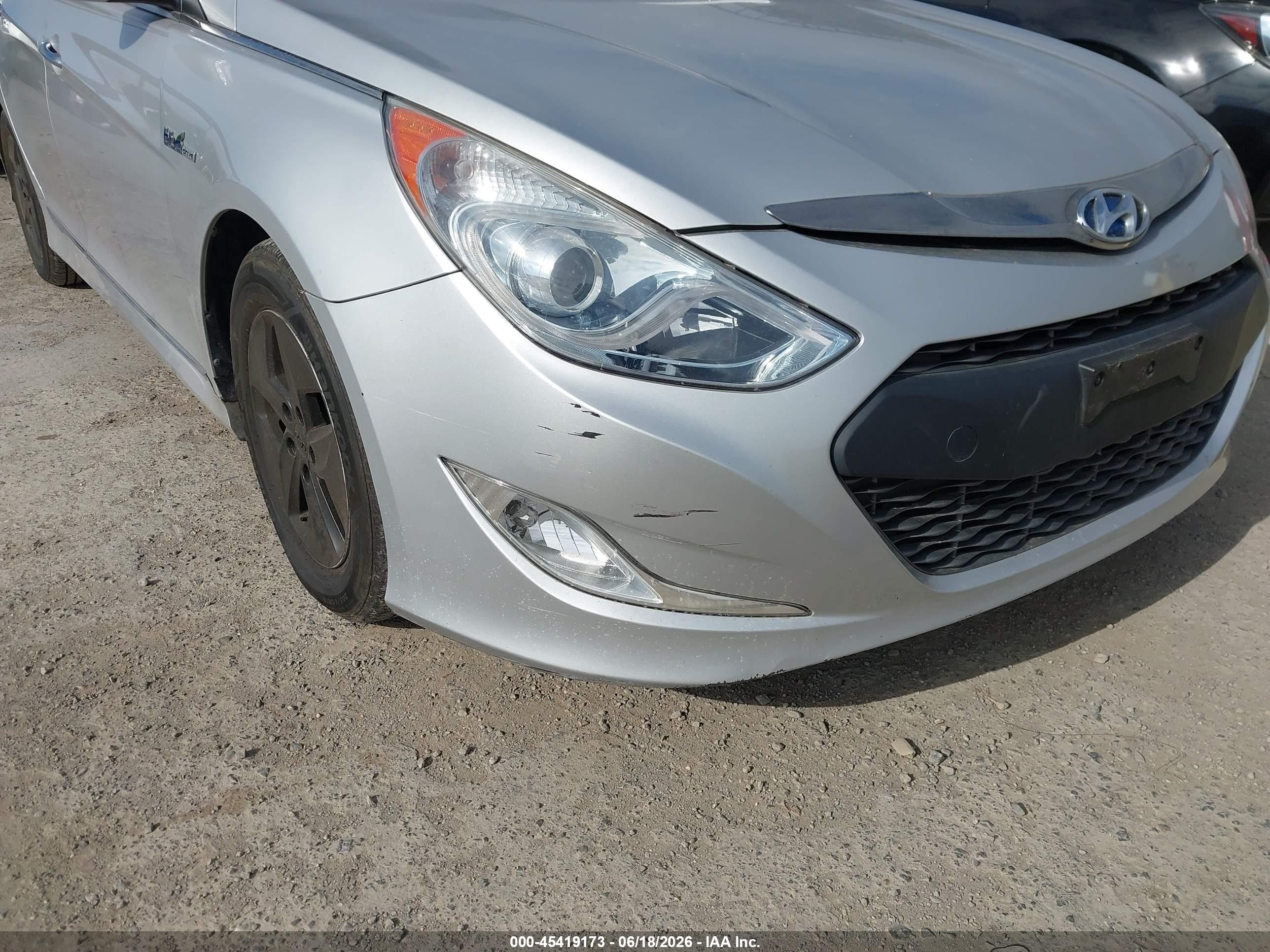 2012 Hyundai Sonata Hybrid   Gray vin: KMHEC4A43CA024521