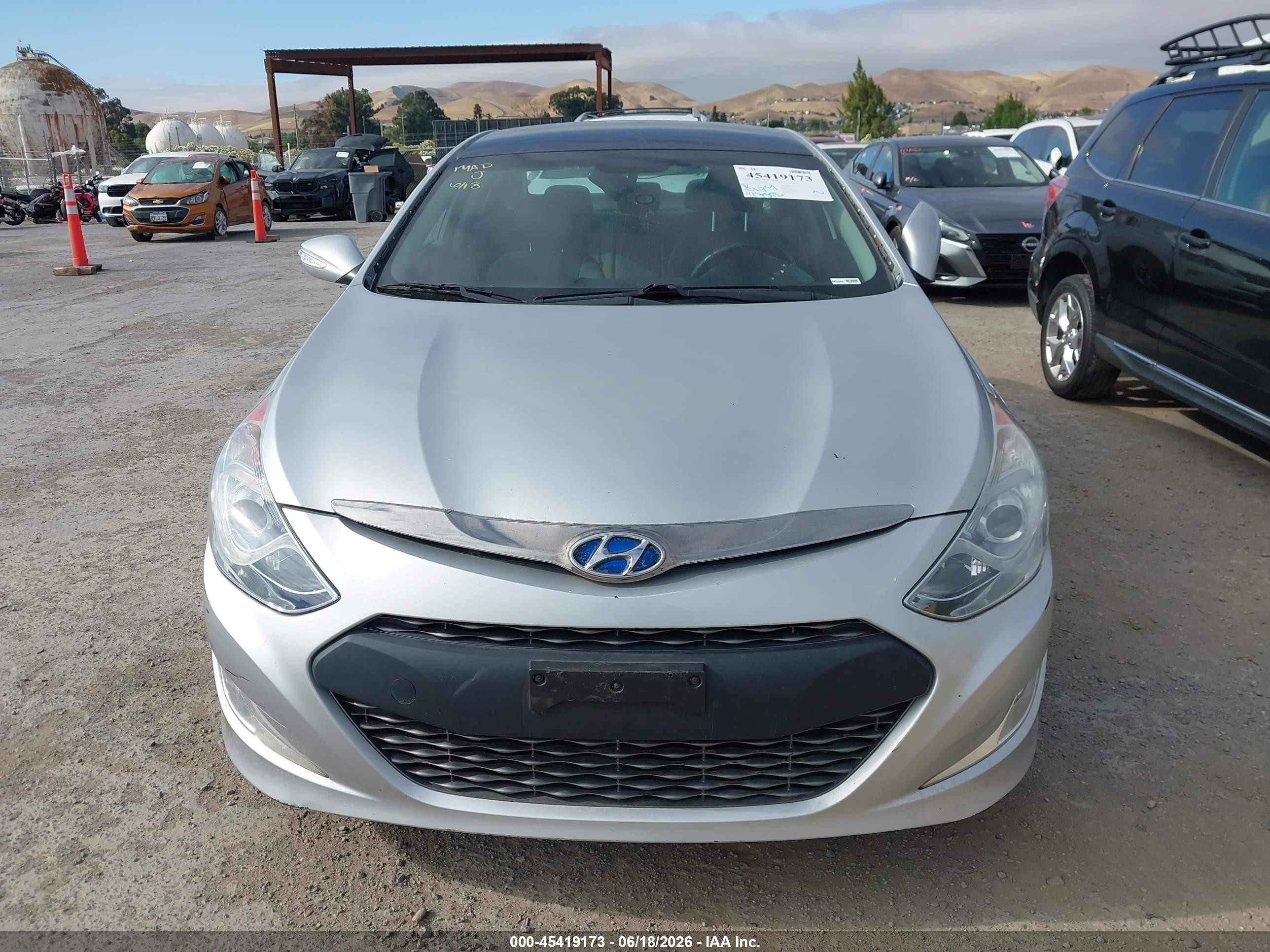 2012 Hyundai Sonata Hybrid   Gray vin: KMHEC4A43CA024521