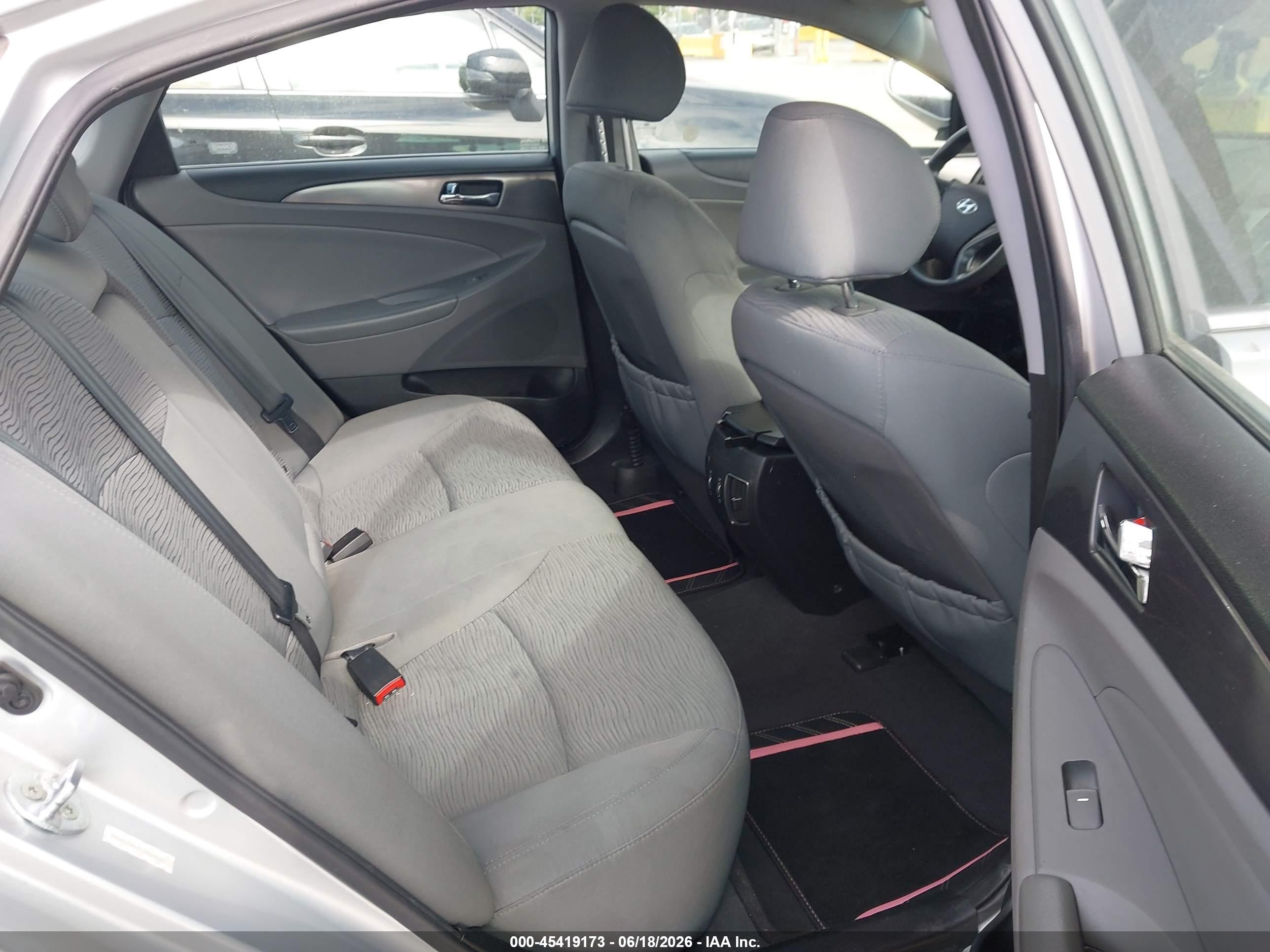 2012 Hyundai Sonata Hybrid   Gray vin: KMHEC4A43CA024521