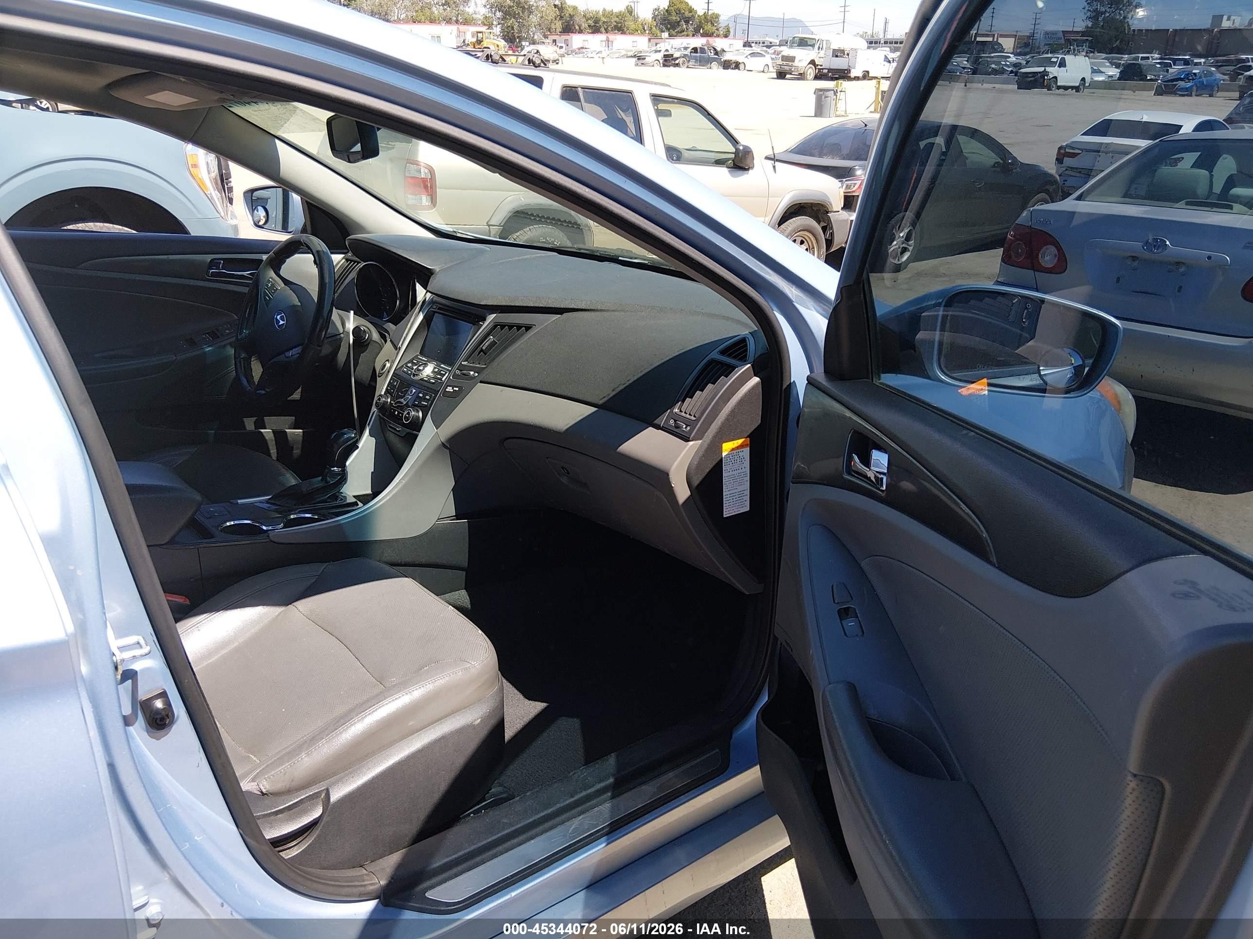 2012 Hyundai Sonata Hybrid Light Blue vin: KMHEC4A43CA027855