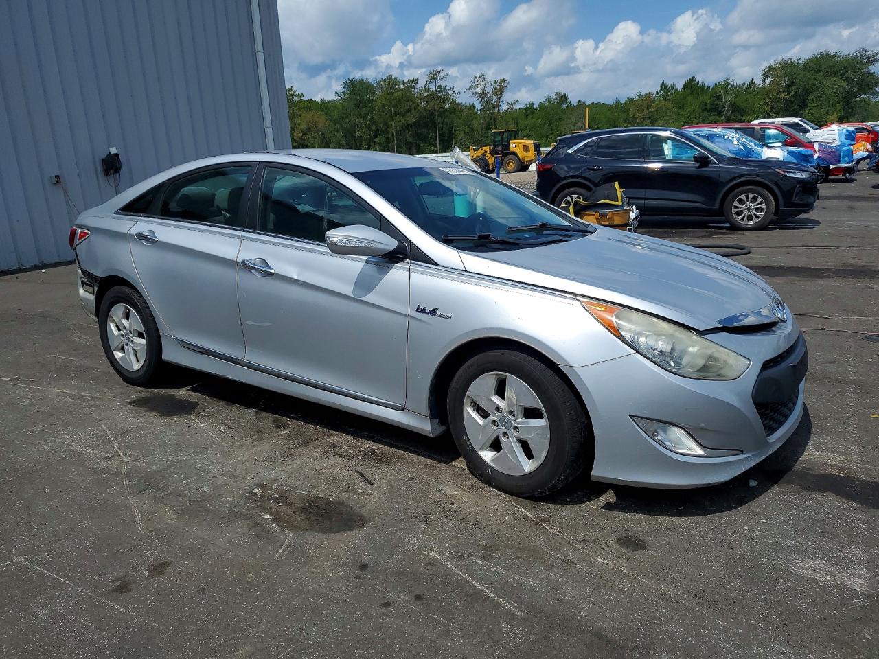 2012 Hyundai Sonata Hybrid Silver vin: KMHEC4A43CA029590
