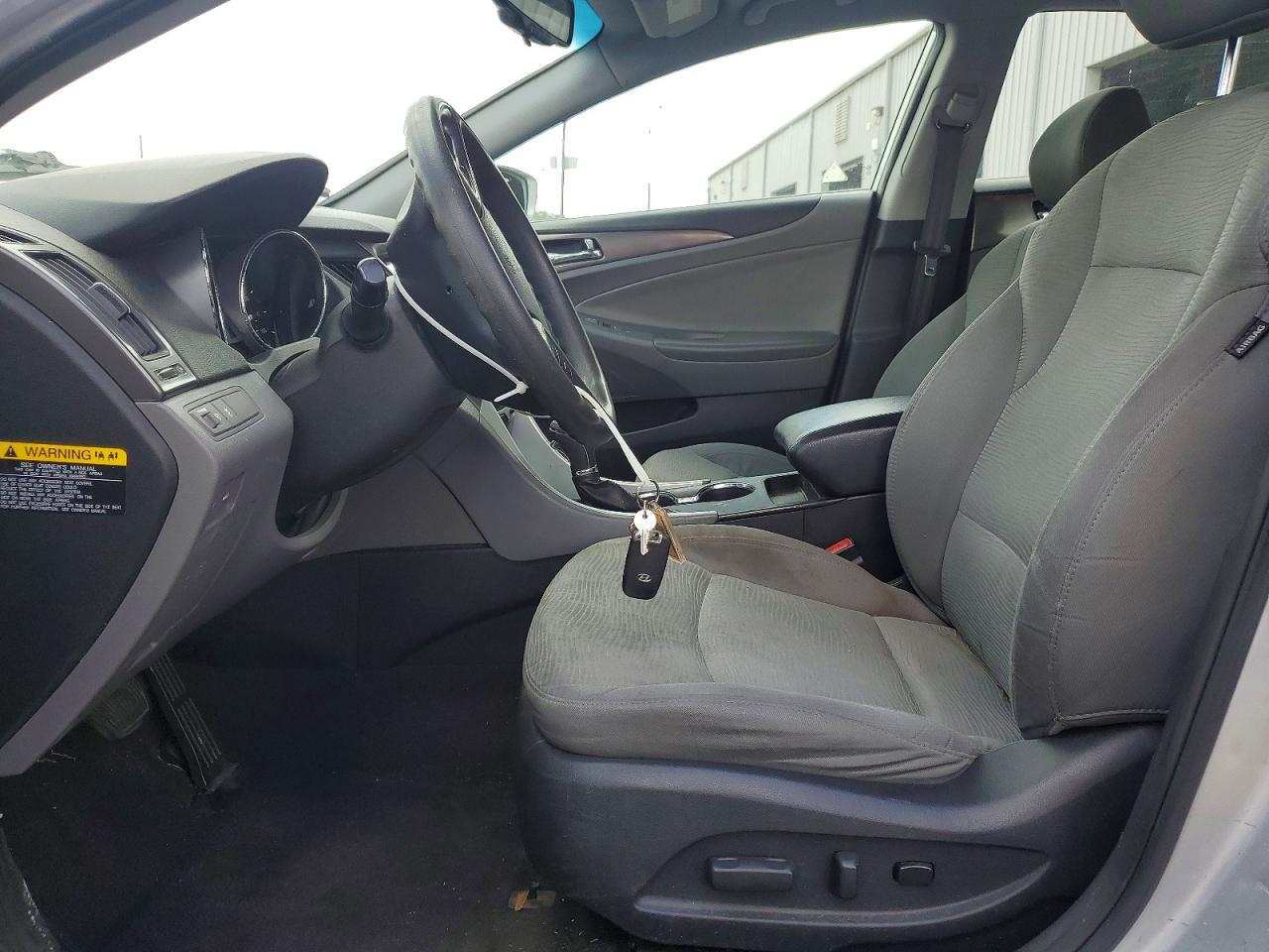 2012 Hyundai Sonata Hybrid Silver vin: KMHEC4A43CA029590