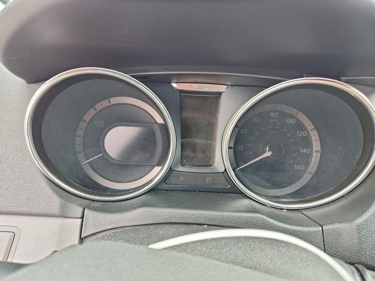 2012 Hyundai Sonata Hybrid Silver vin: KMHEC4A43CA035549