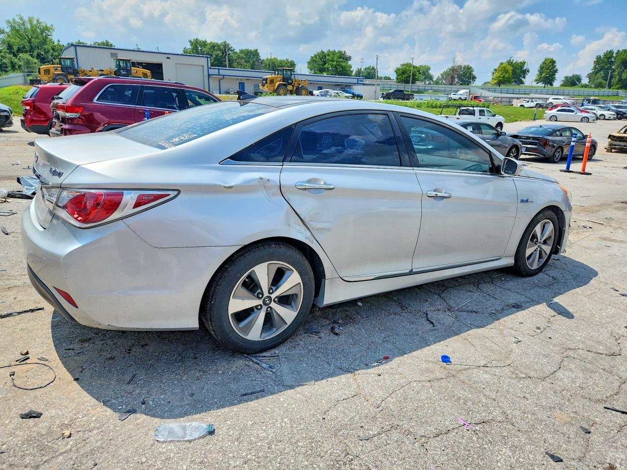 2012 Hyundai Sonata Silver vin: KMHEC4A43CA041660