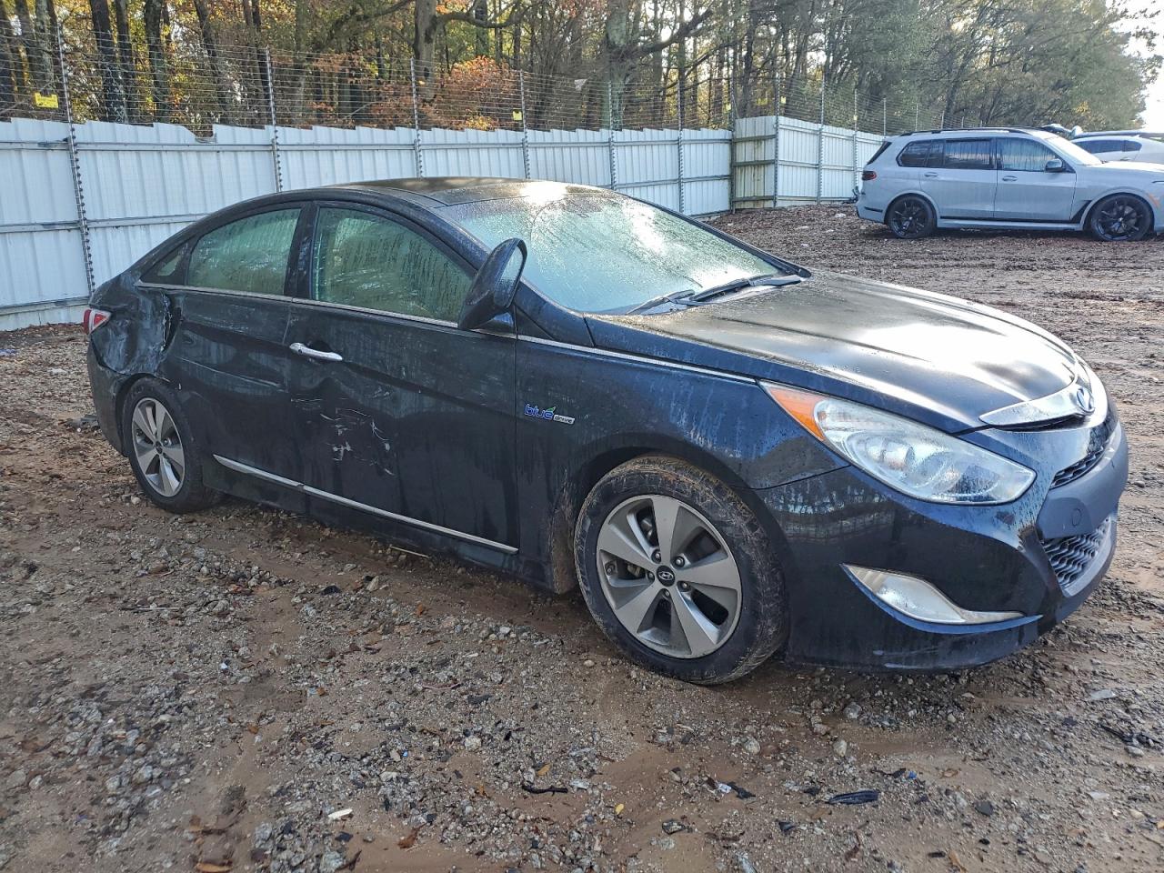 2012 Hyundai Sonata Hybrid Black vin: KMHEC4A43CA057373