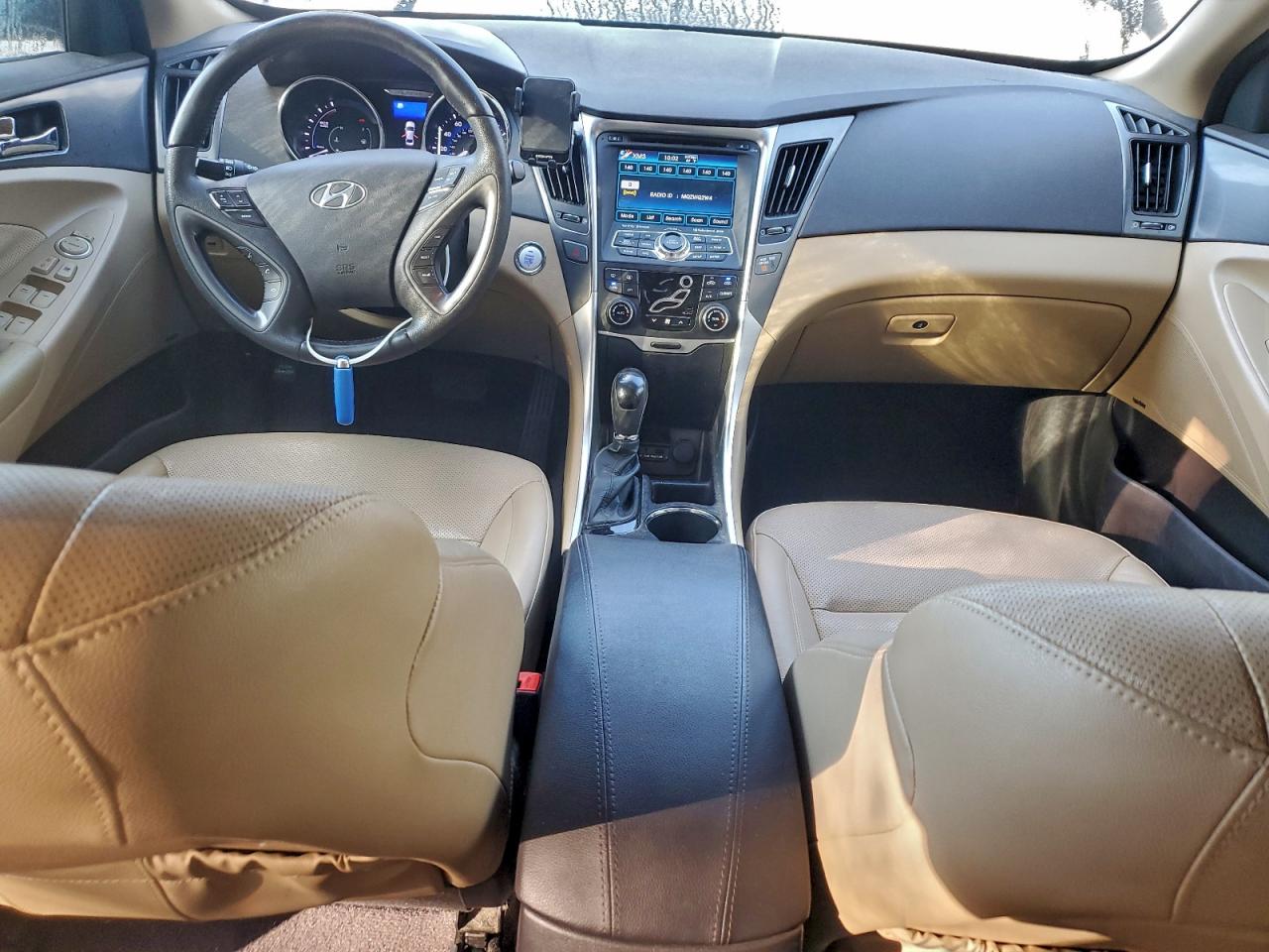 2012 Hyundai Sonata Hybrid Black vin: KMHEC4A43CA057373
