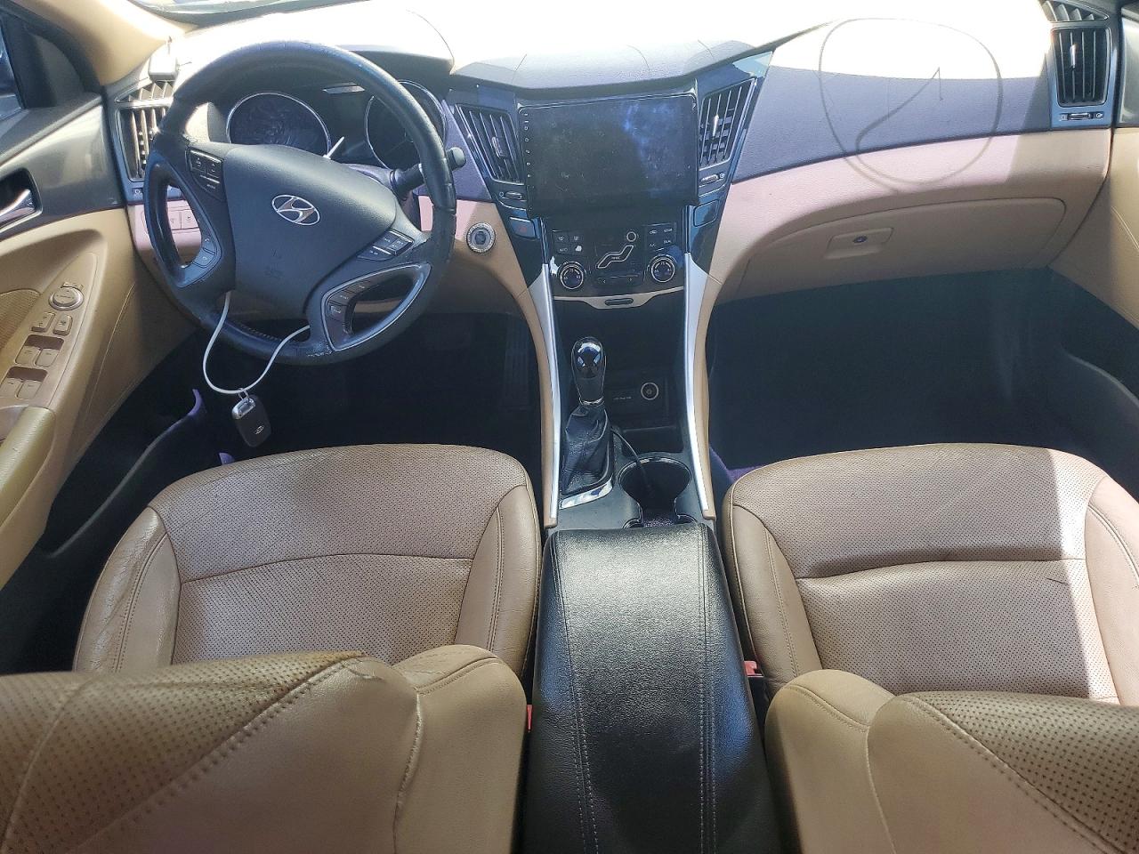 2012 Hyundai Sonata Hybrid Black vin: KMHEC4A43CA059351