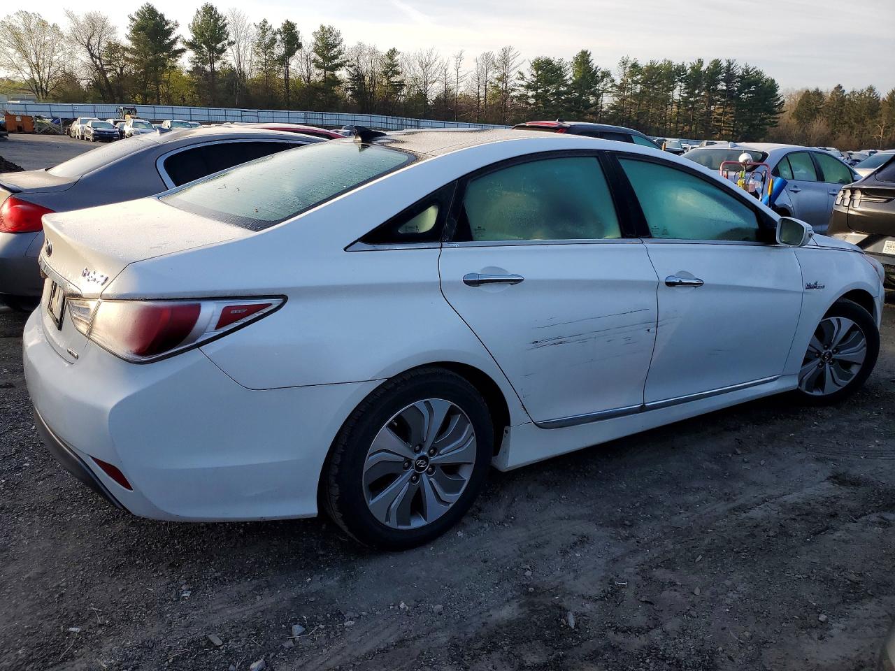 2013 Hyundai Sonata Hybrid Limited White vin: KMHEC4A43DA050909