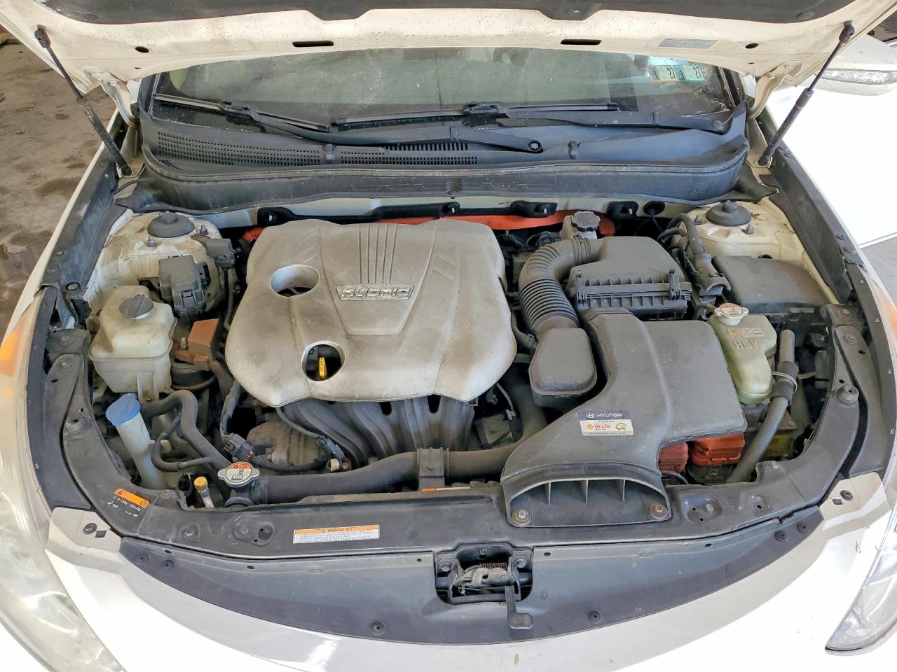 2013 Hyundai Sonata Hybrid White vin: KMHEC4A43DA068147