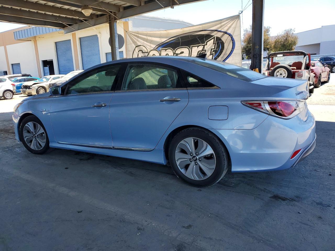 2013 Hyundai Sonata Hybrid Blue vin: KMHEC4A43DA071467