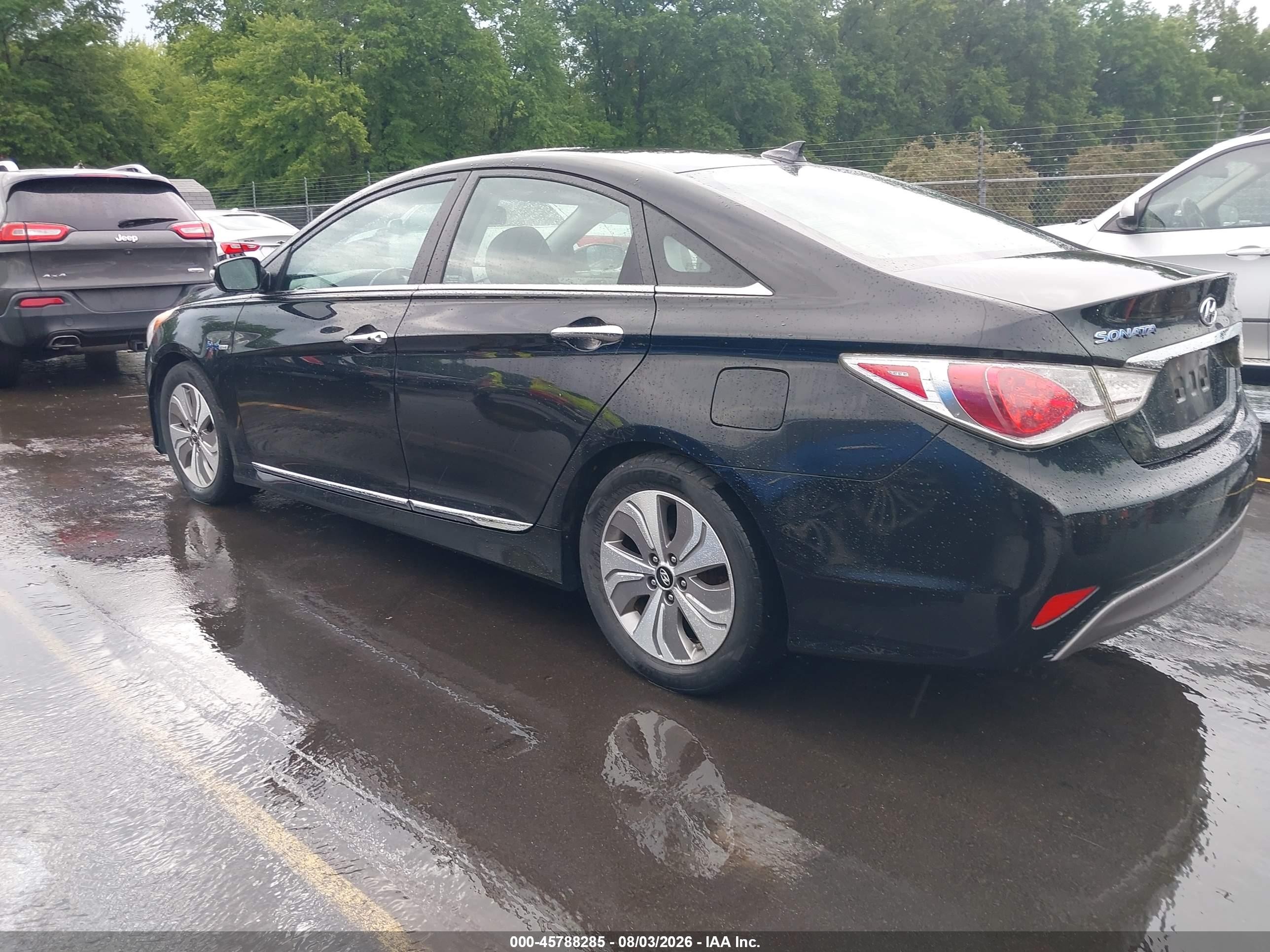 2013 Hyundai Sonata Hybrid Limited Black vin: KMHEC4A43DA072375