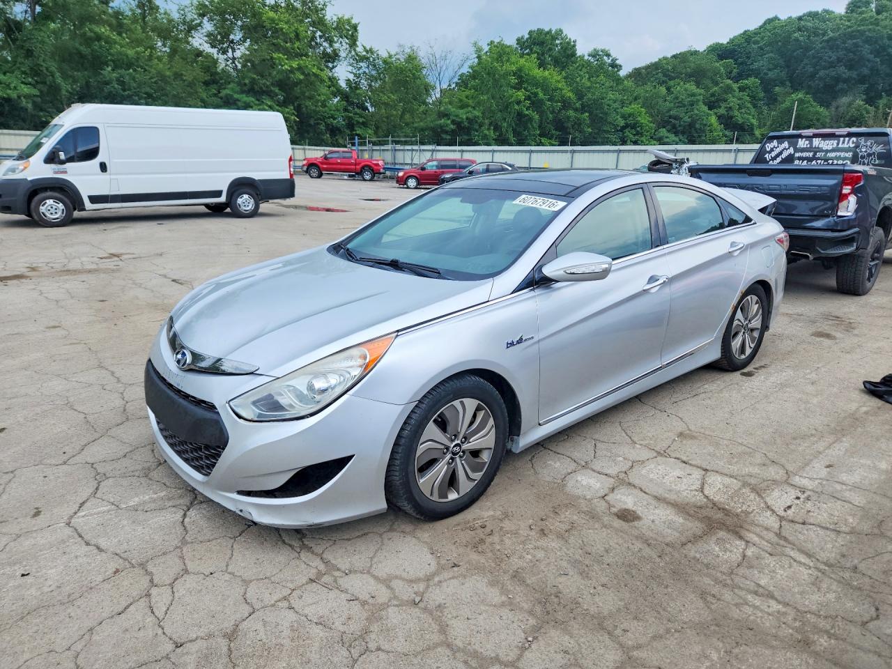 2013 Hyundai Sonata Hybrid Silver vin: KMHEC4A43DA076474