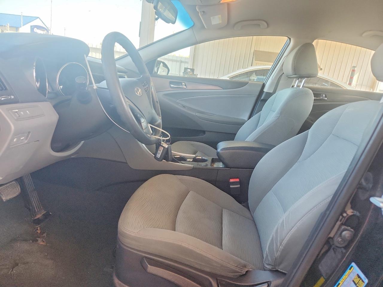 2013 Hyundai Sonata Hybrid Black vin: KMHEC4A43DA082694