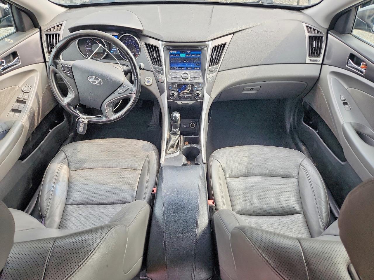 2013 Hyundai Sonata Hybrid Black vin: KMHEC4A43DA084297