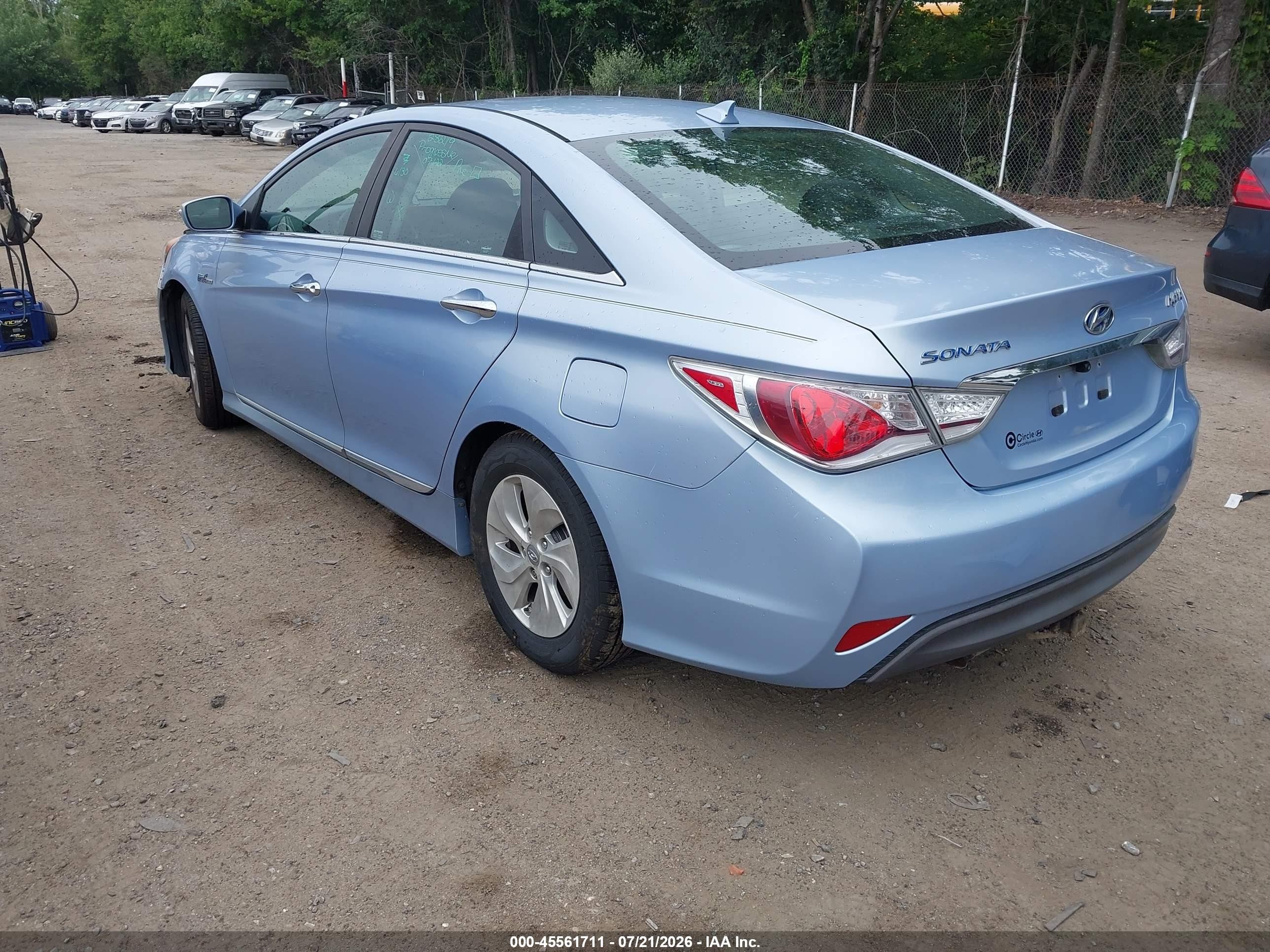 2013 Hyundai Sonata Hybrid   Blue vin: KMHEC4A43DA086650