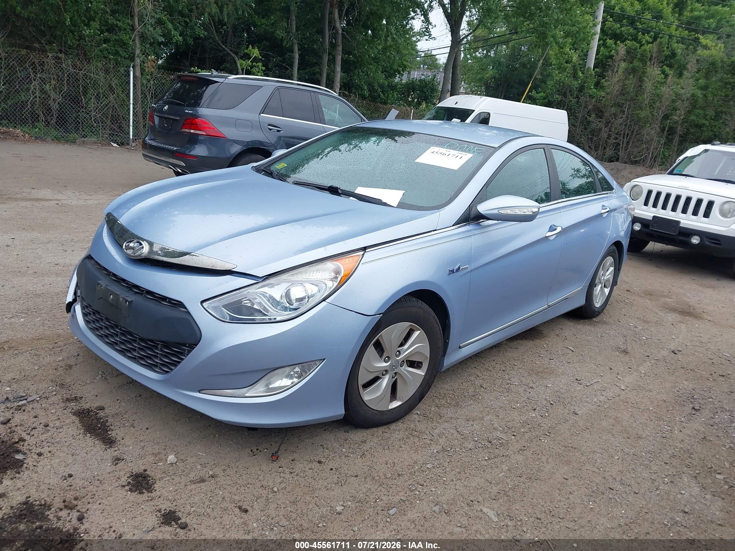 2013 Hyundai Sonata Hybrid   Blue vin: KMHEC4A43DA086650
