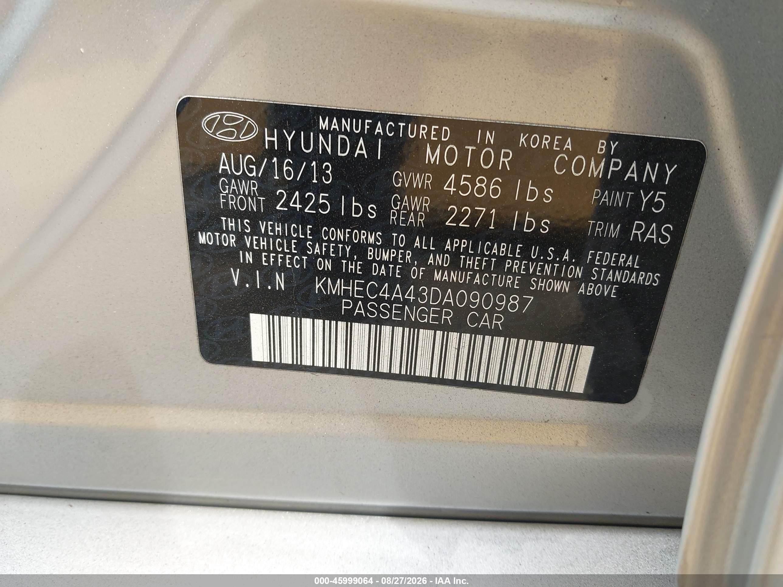 2013 Hyundai Sonata Hybrid   Silver vin: KMHEC4A43DA090987