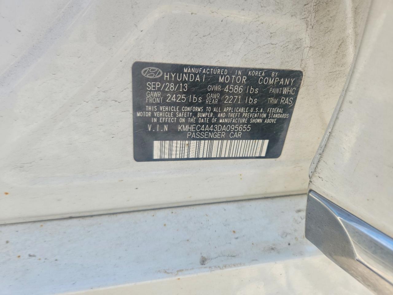 2013 Hyundai Sonata Hybrid White vin: KMHEC4A43DA095655
