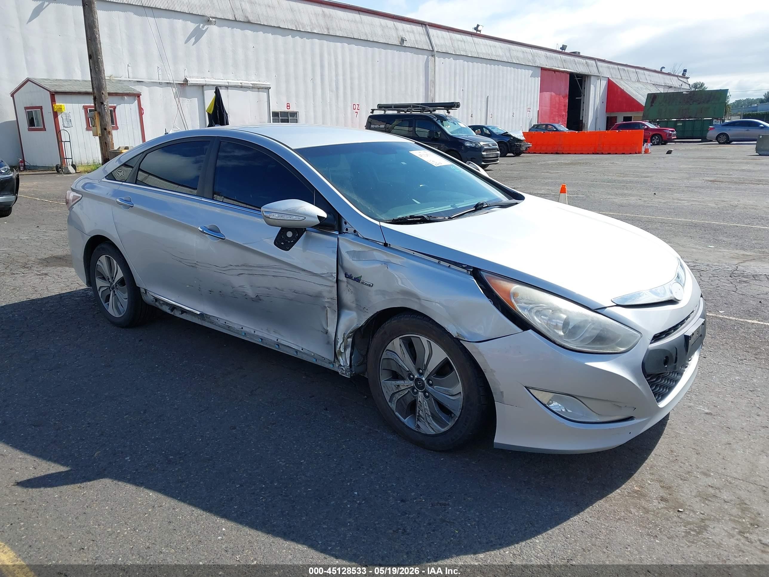 2013 Hyundai Sonata Hybrid Limited Silver vin: KMHEC4A43DA097356