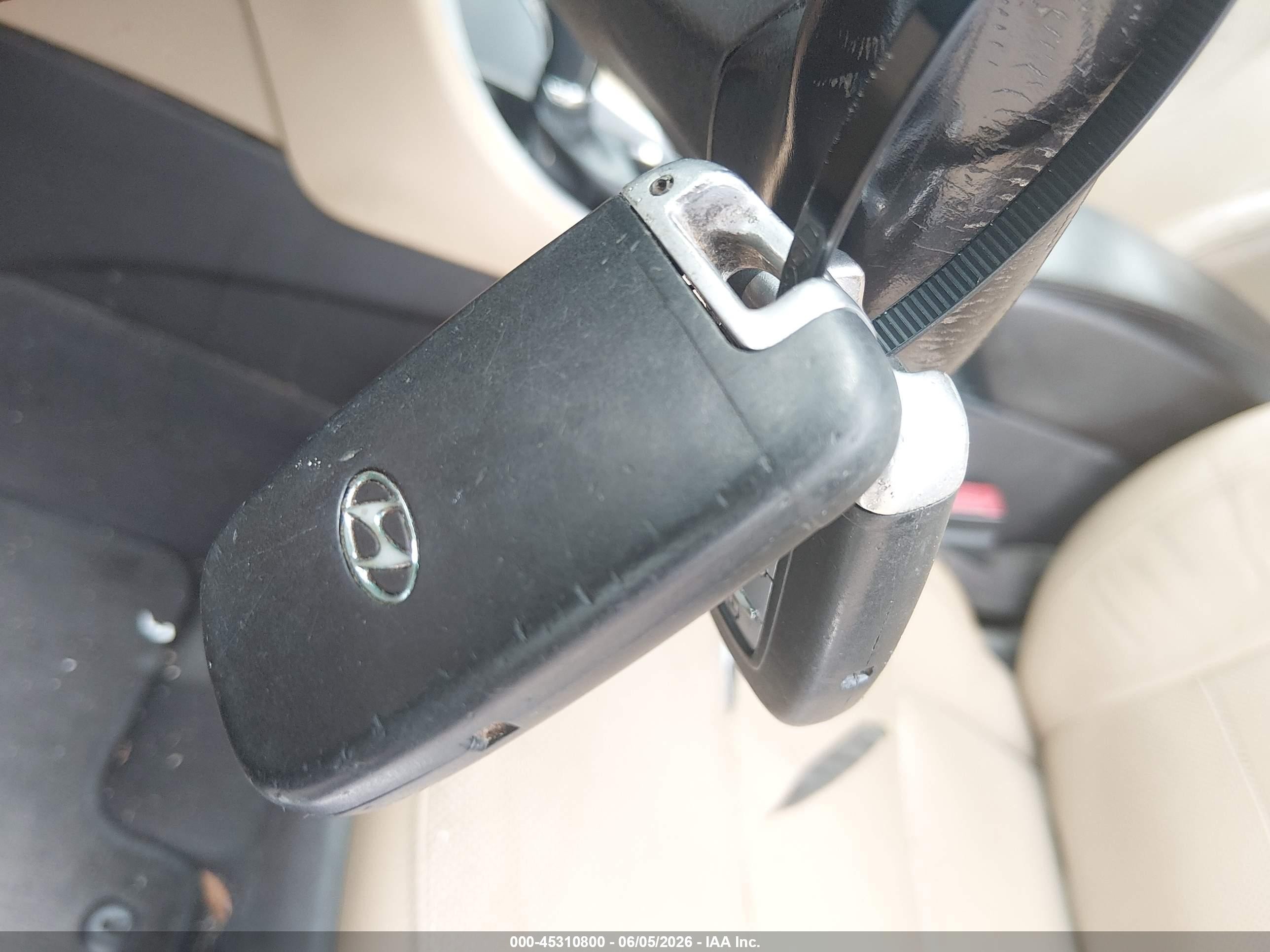 2013 Hyundai Sonata Hybrid Limited Black vin: KMHEC4A43DA099088