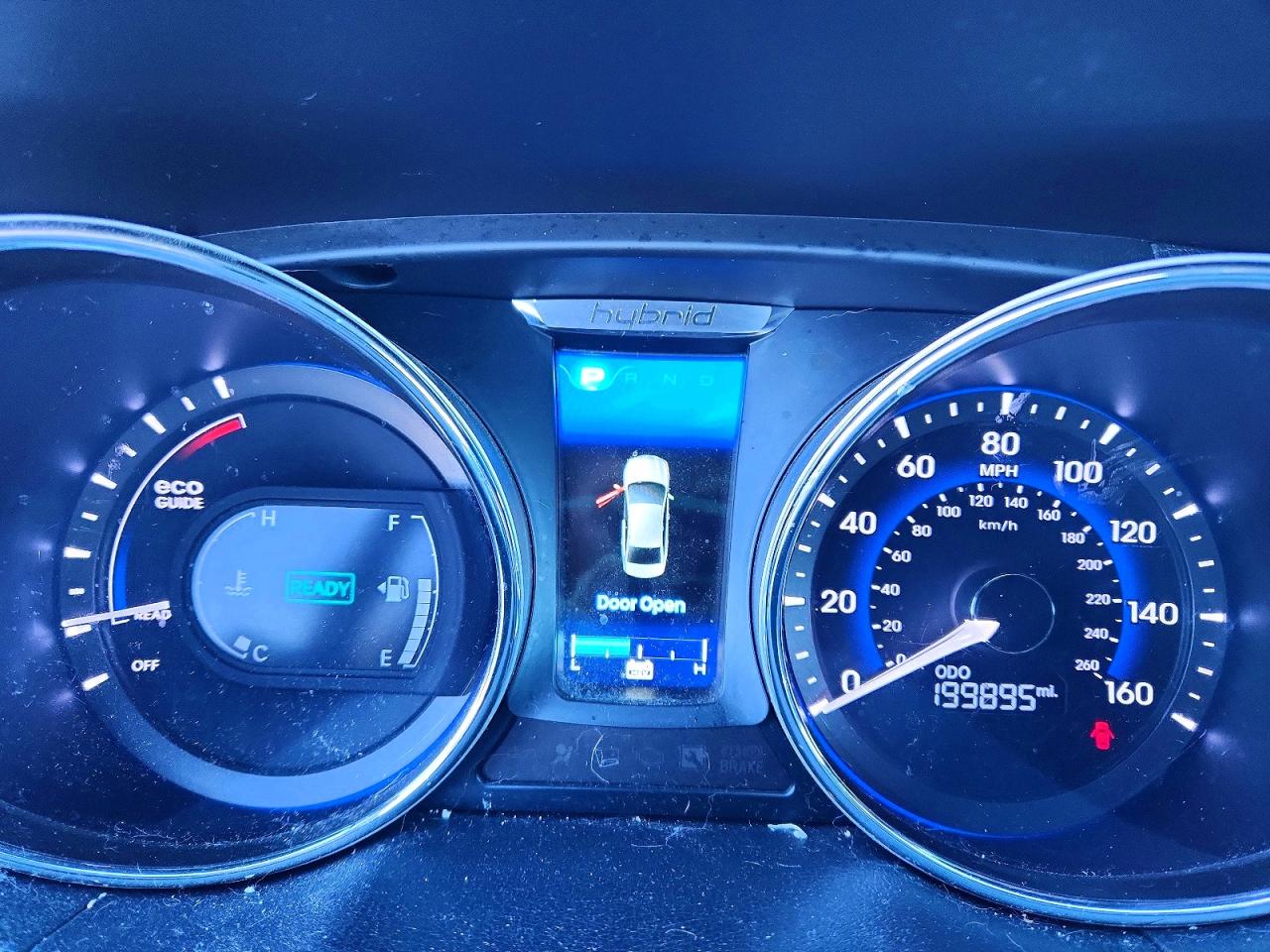 2013 Hyundai Sonata Hybrid Silver vin: KMHEC4A43DA100076