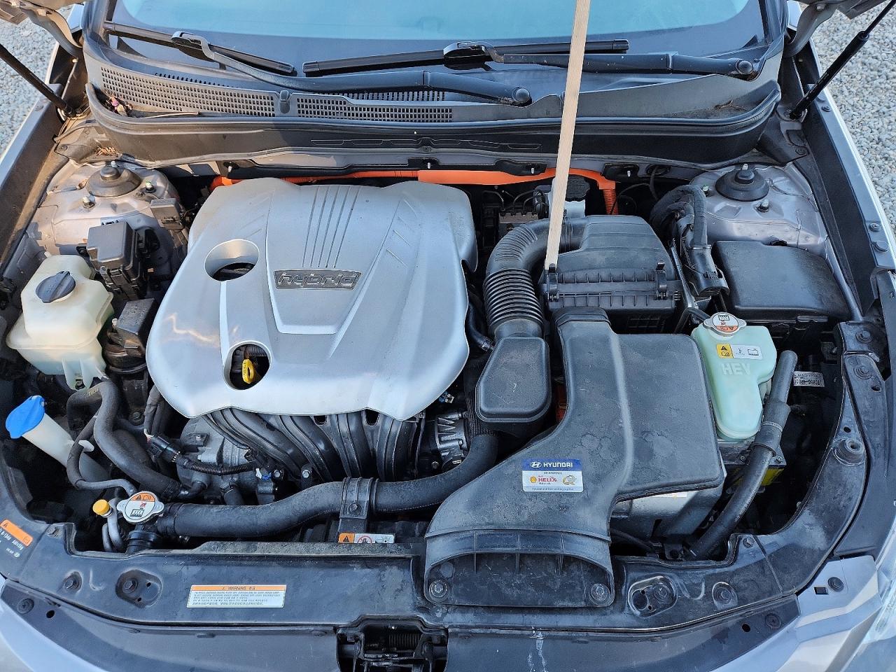 2013 Hyundai Sonata Hybrid Silver vin: KMHEC4A43DA100076