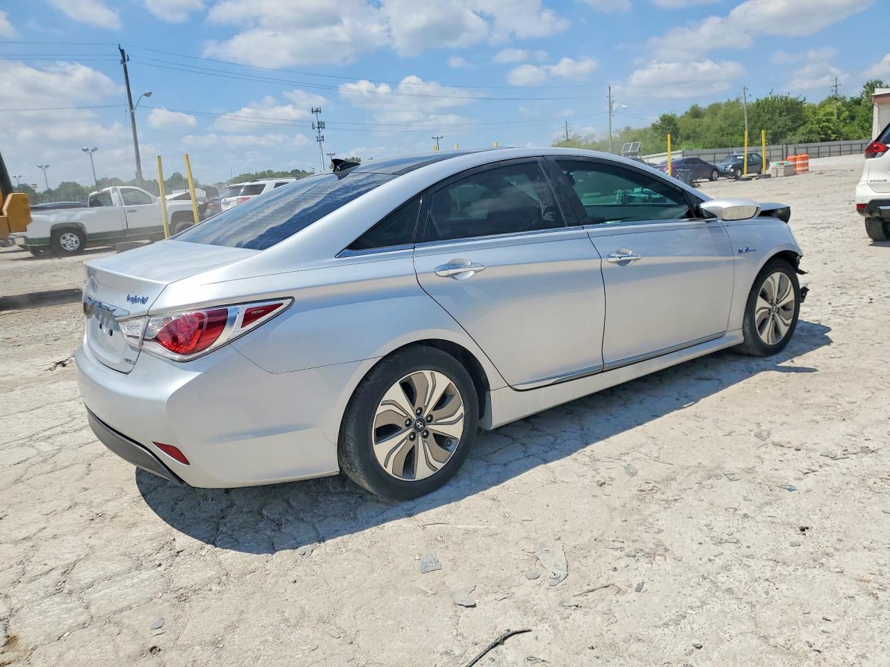 2014 Hyundai Sonata Hybrid Серебряный vin: KMHEC4A43EA105912