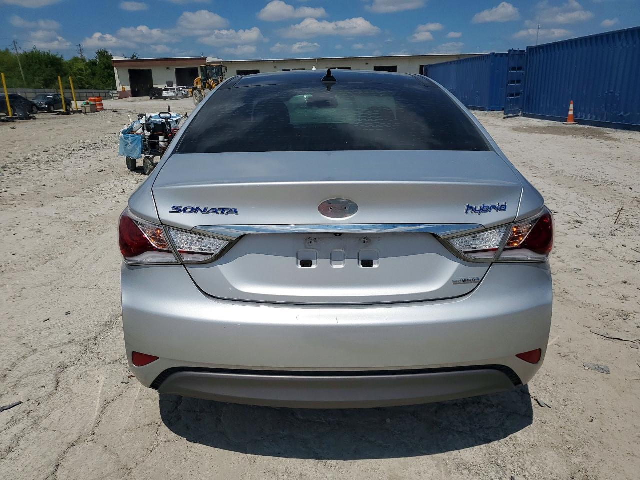 2014 Hyundai Sonata Hybrid Серебряный vin: KMHEC4A43EA105912