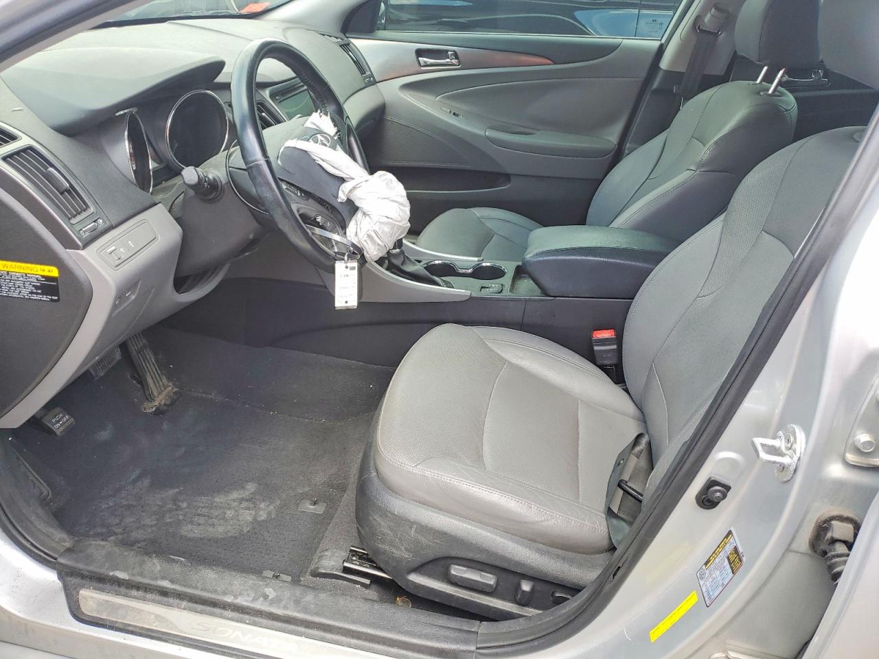 2014 Hyundai Sonata Hybrid Серебряный vin: KMHEC4A43EA105912
