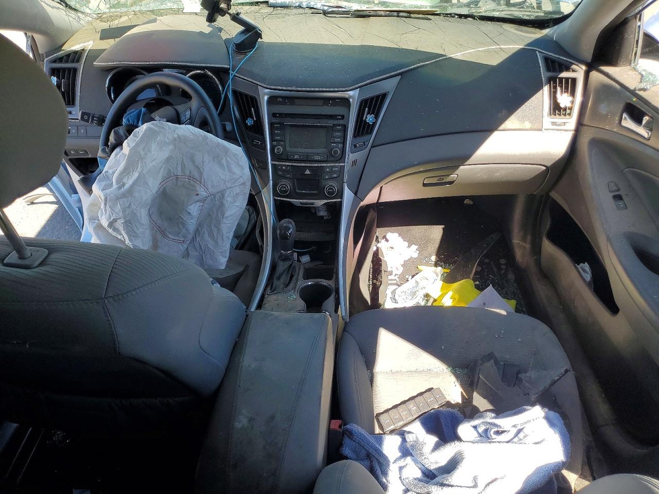 2014 Hyundai Sonata Hybrid Blue vin: KMHEC4A43EA114058