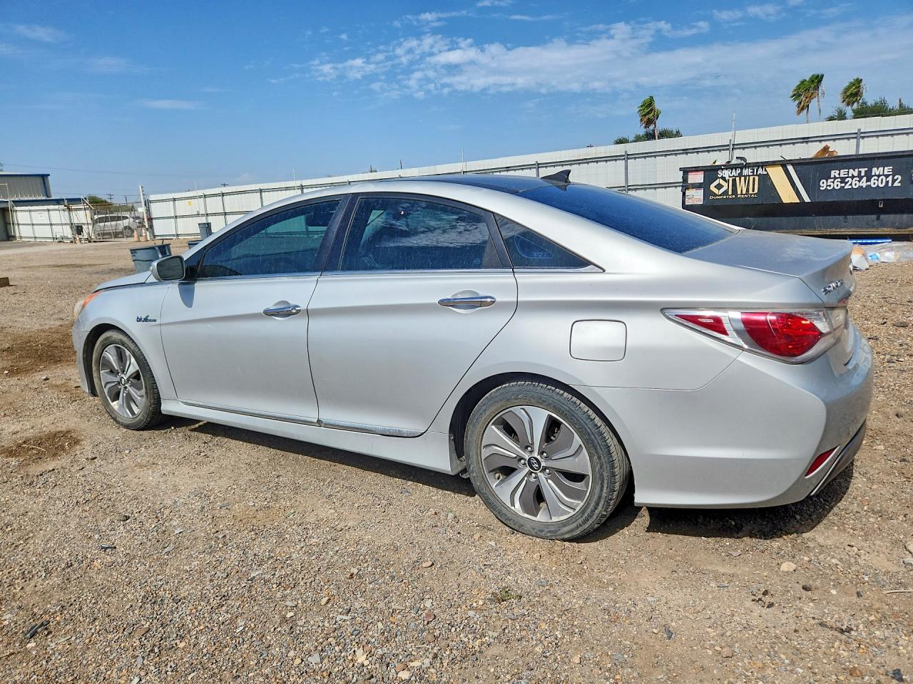 2015 Hyundai Sonata Hybrid Limited Silver vin: KMHEC4A43FA120640
