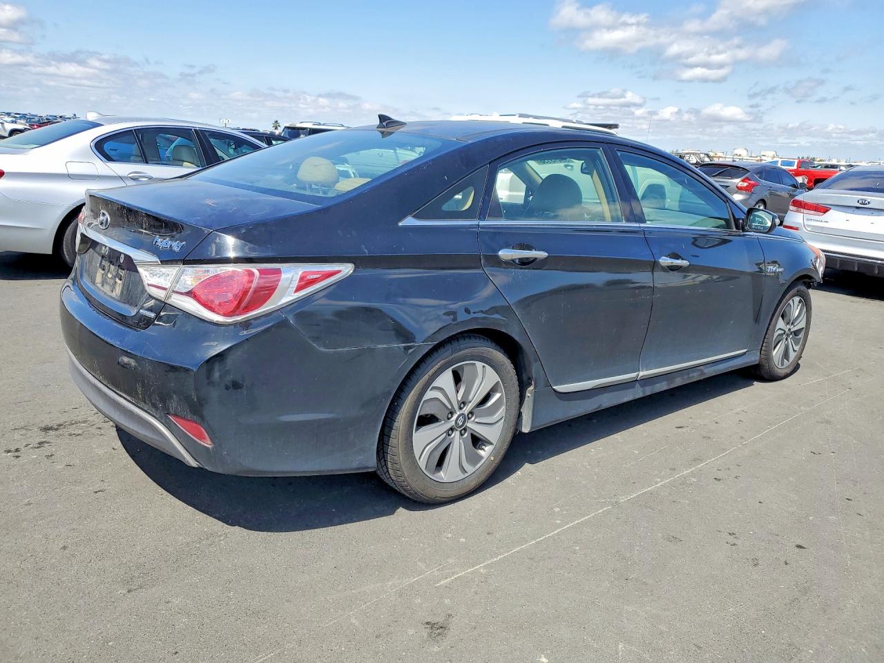 2015 Hyundai Sonata Hybrid Limited Black vin: KMHEC4A43FA120878