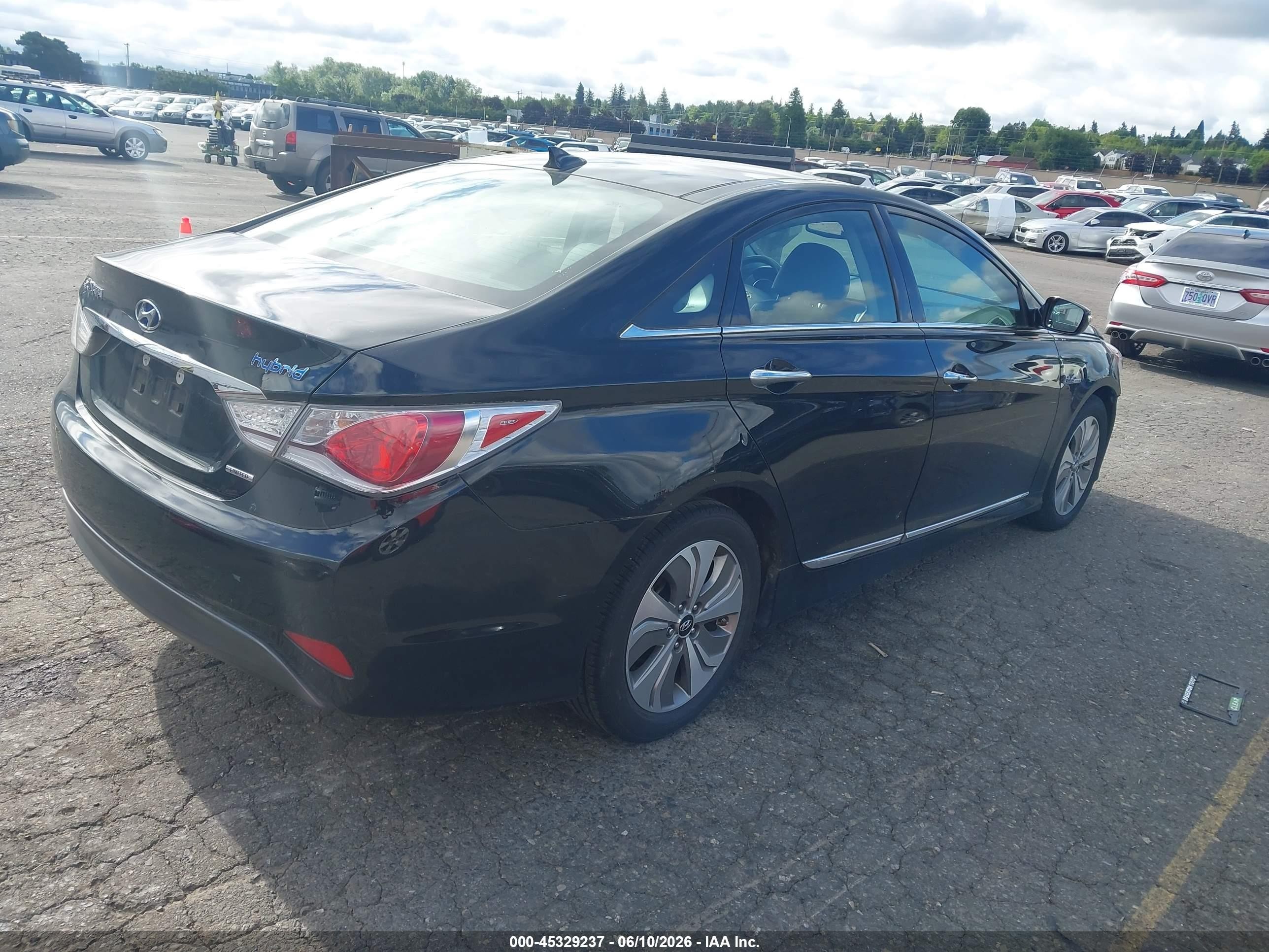 2015 Hyundai Sonata Hybrid Limited Black vin: KMHEC4A43FA127510