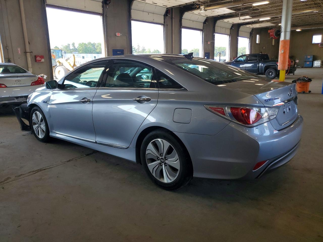 2015 Hyundai Sonata Hybrid Limited Gray vin: KMHEC4A43FA129399