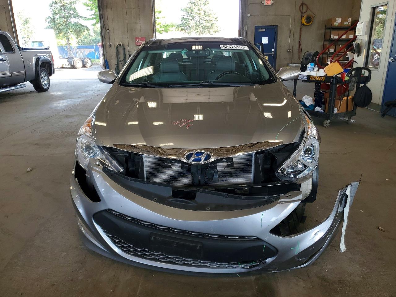 2015 Hyundai Sonata Hybrid Limited Gray vin: KMHEC4A43FA129399