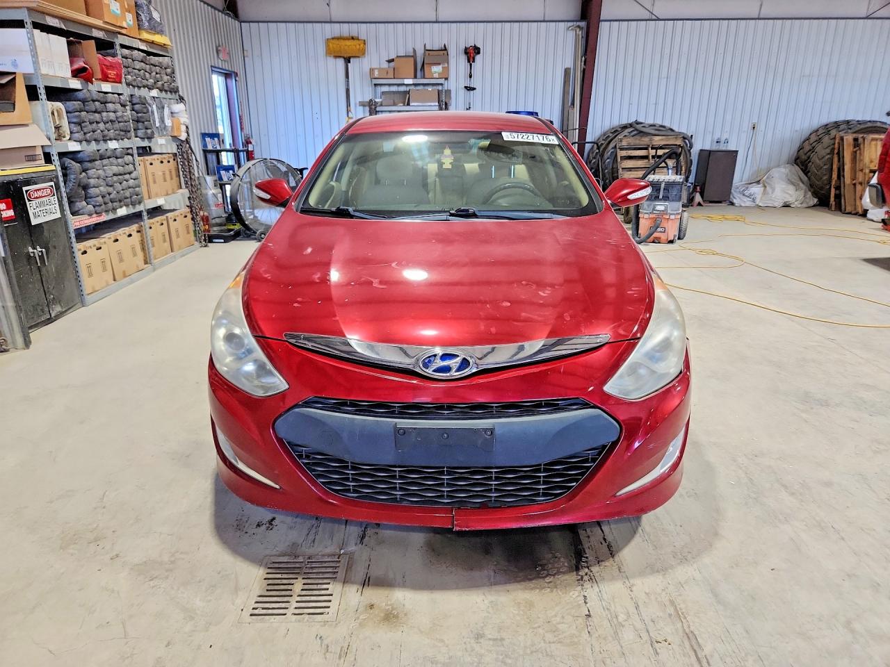 2011 Hyundai Sonata Hybrid Red vin: KMHEC4A44BA008357