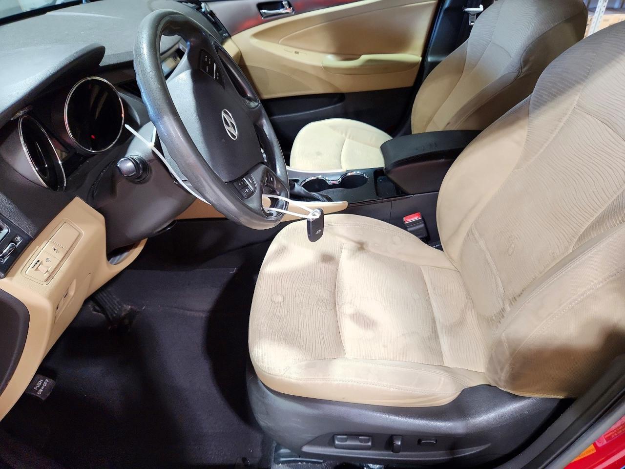 2011 Hyundai Sonata Hybrid Red vin: KMHEC4A44BA008357