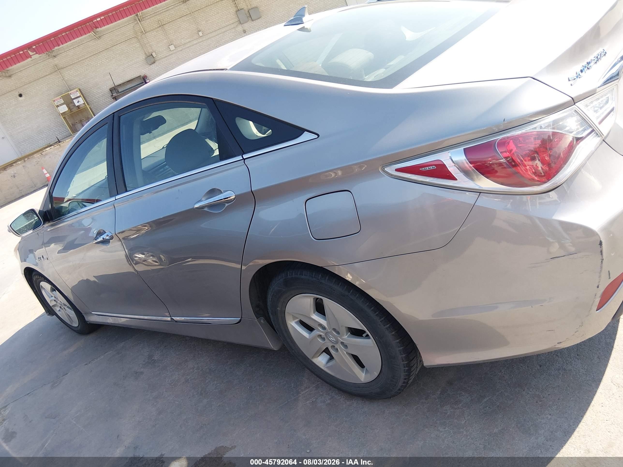 2012 Hyundai Sonata Hybrid   Gray vin: KMHEC4A44CA027279
