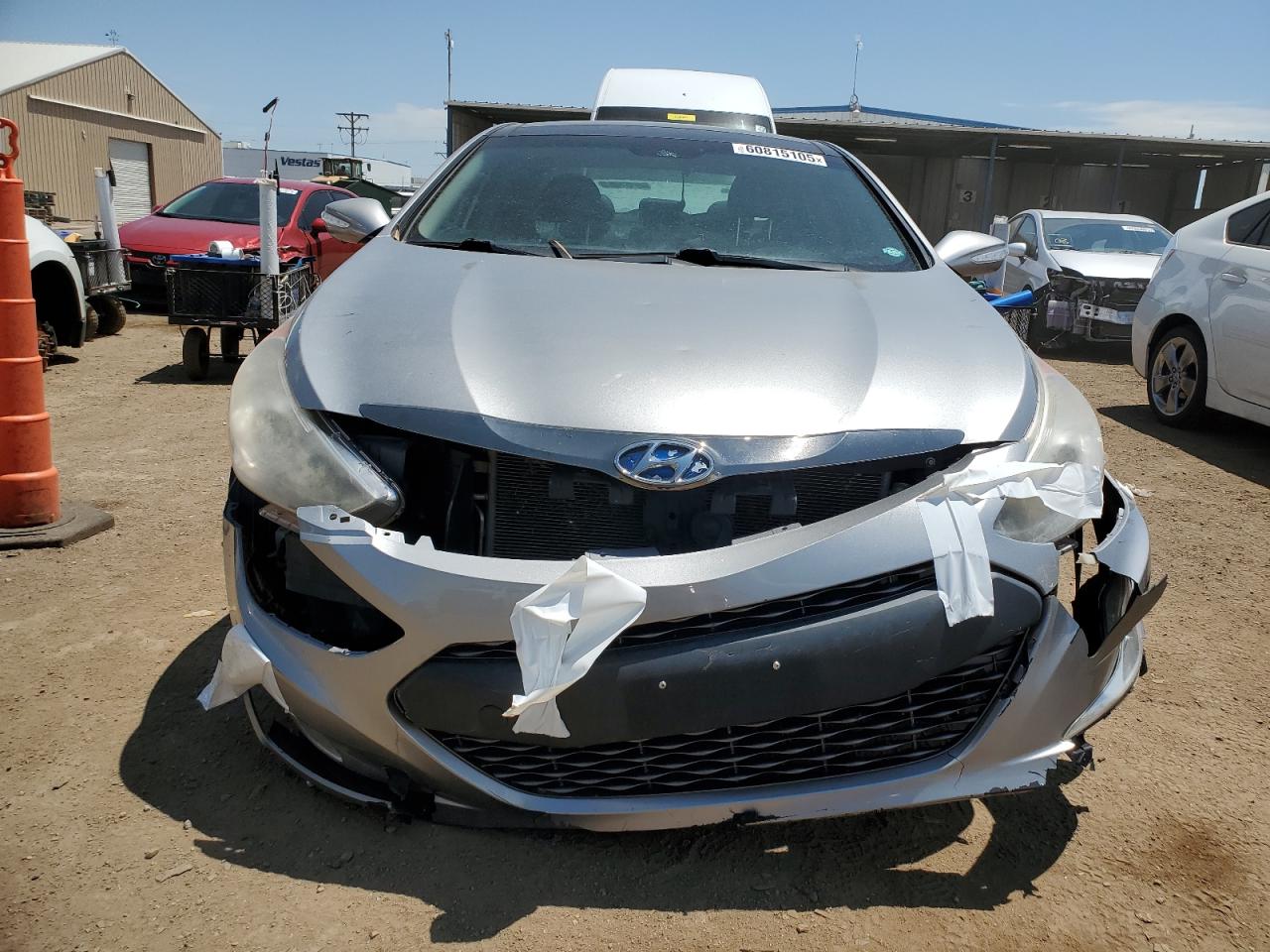 2012 Hyundai Sonata Hybrid Silver vin: KMHEC4A44CA046317