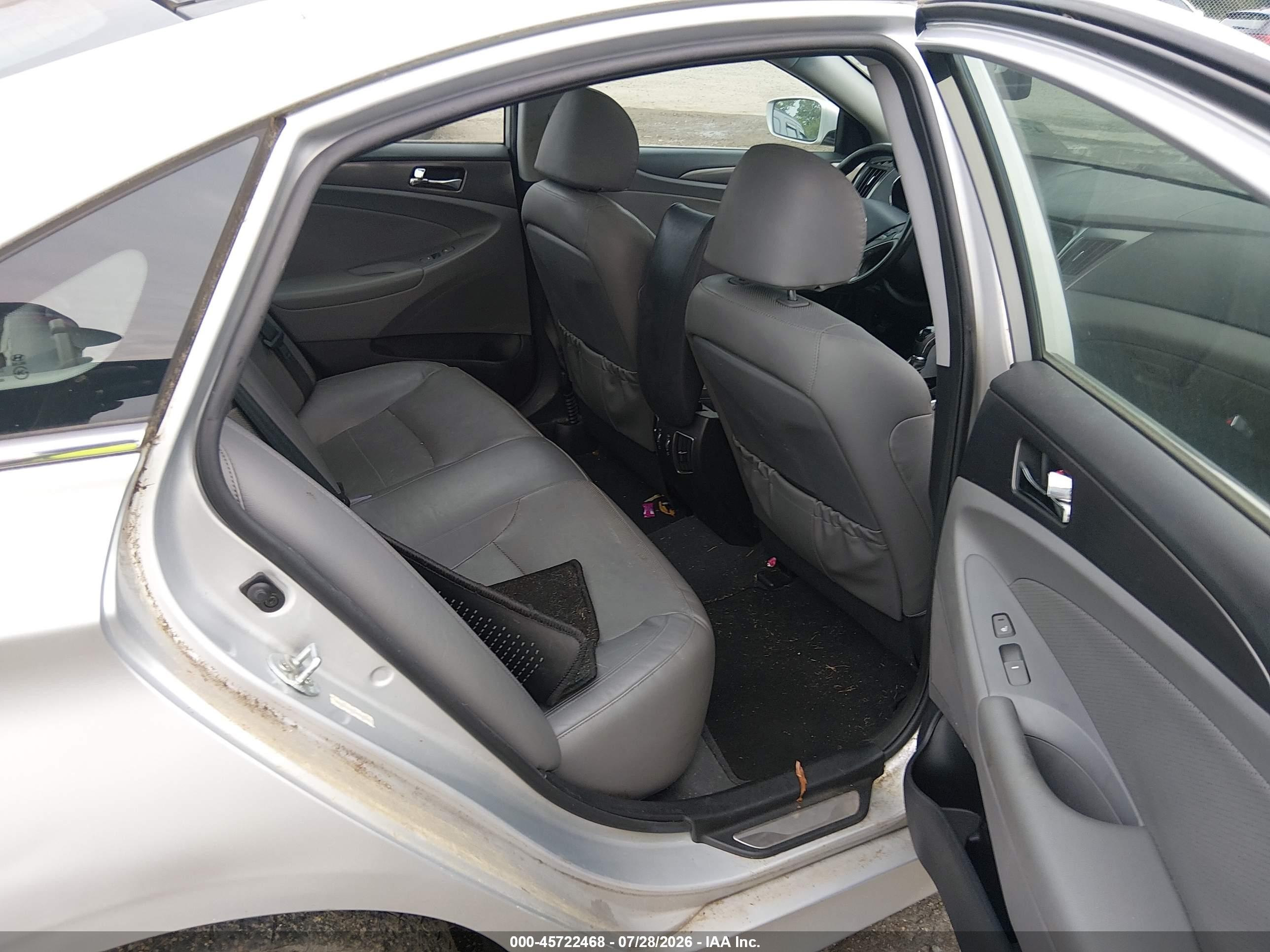 2013 Hyundai Sonata Hybrid Limited Gray vin: KMHEC4A44DA068853