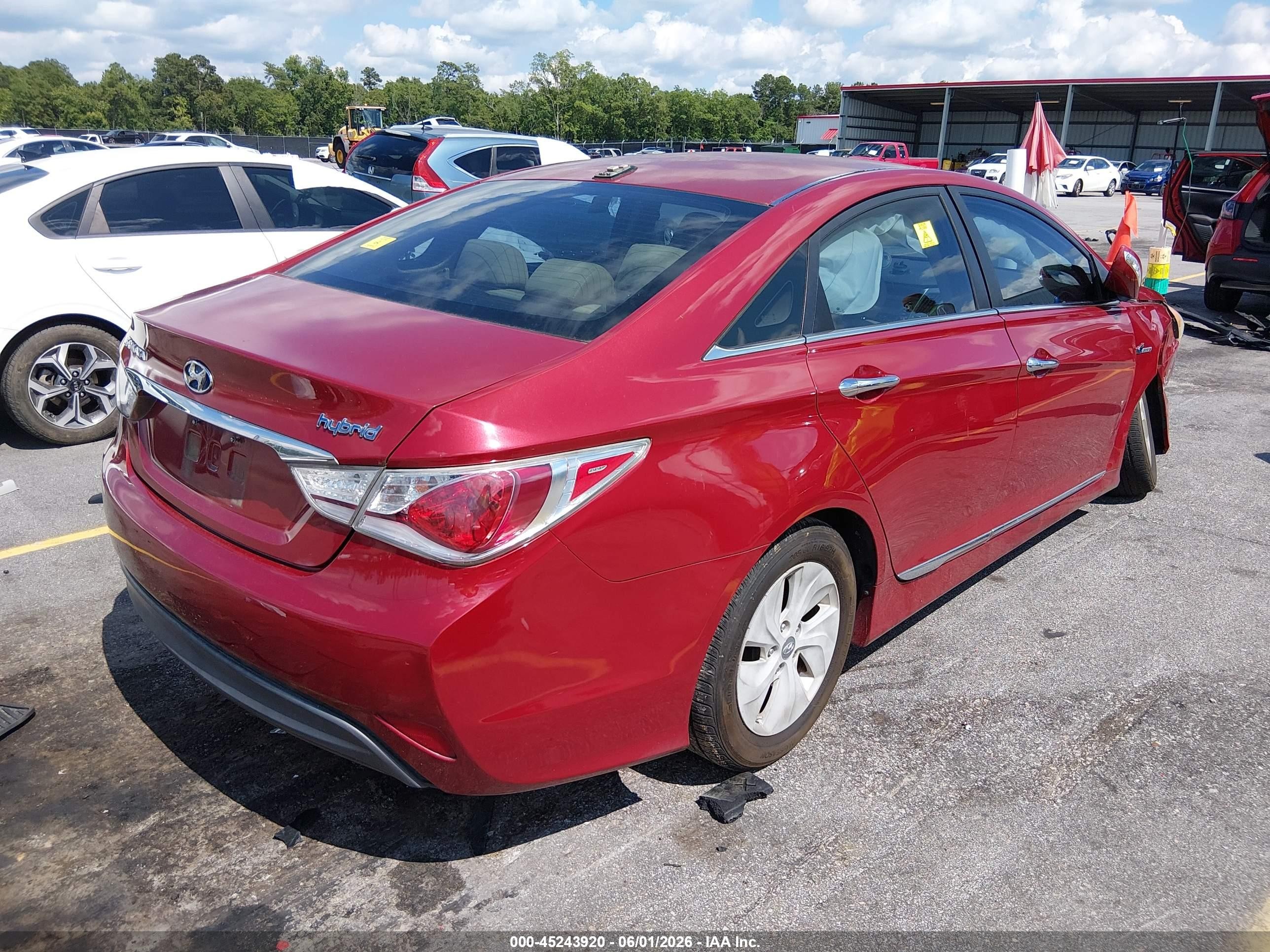 2013 Hyundai Sonata Hybrid   Red vin: KMHEC4A44DA069159